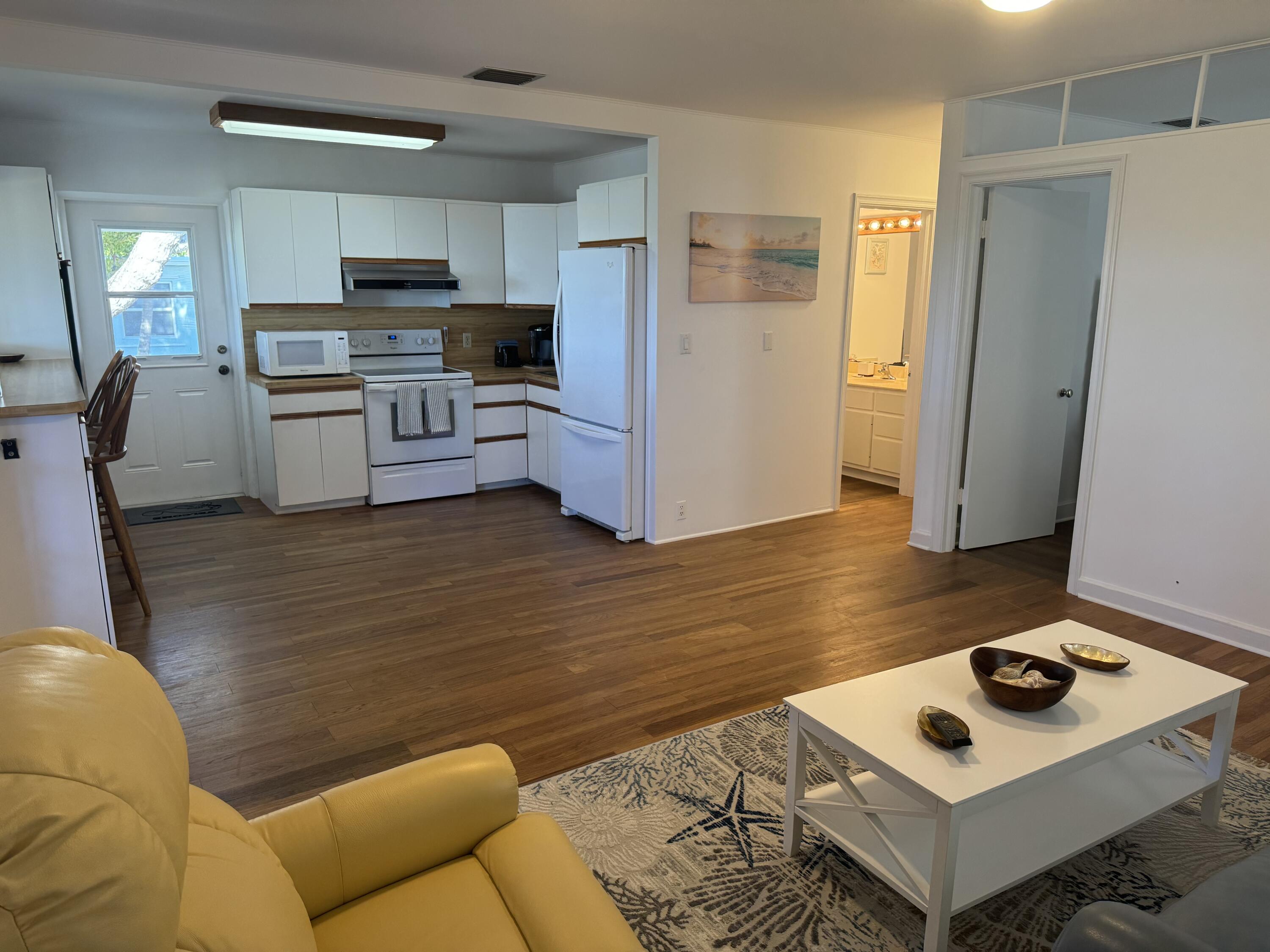 184 Harborview Drive Property Photo 13