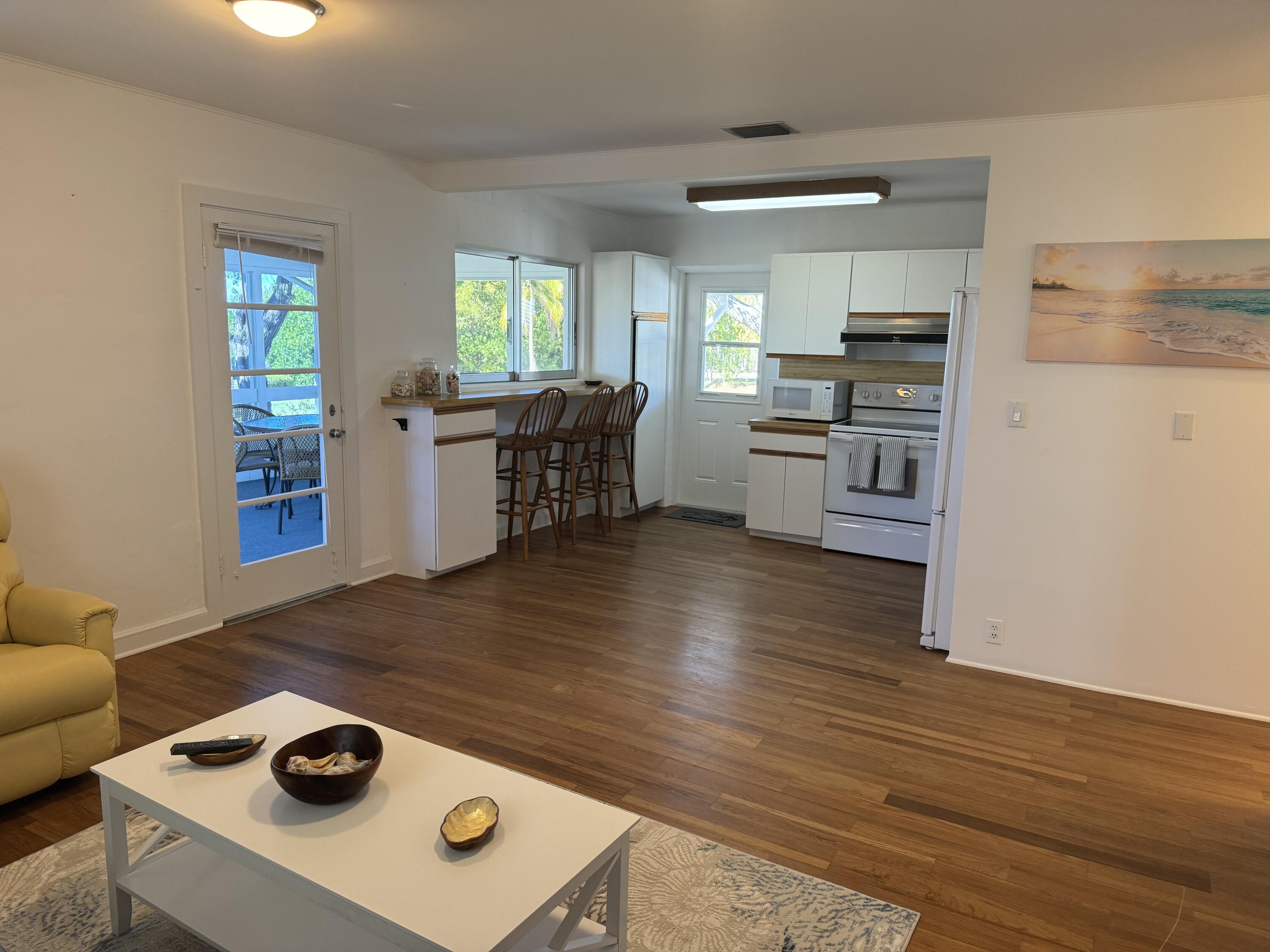 184 Harborview Drive Property Photo 16