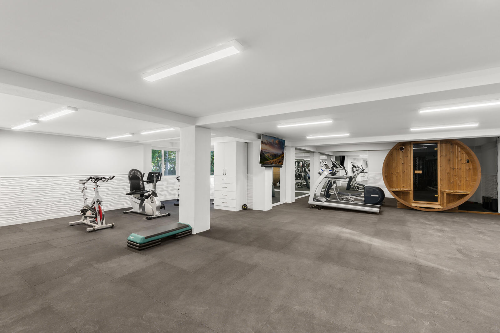 Property Photo 154