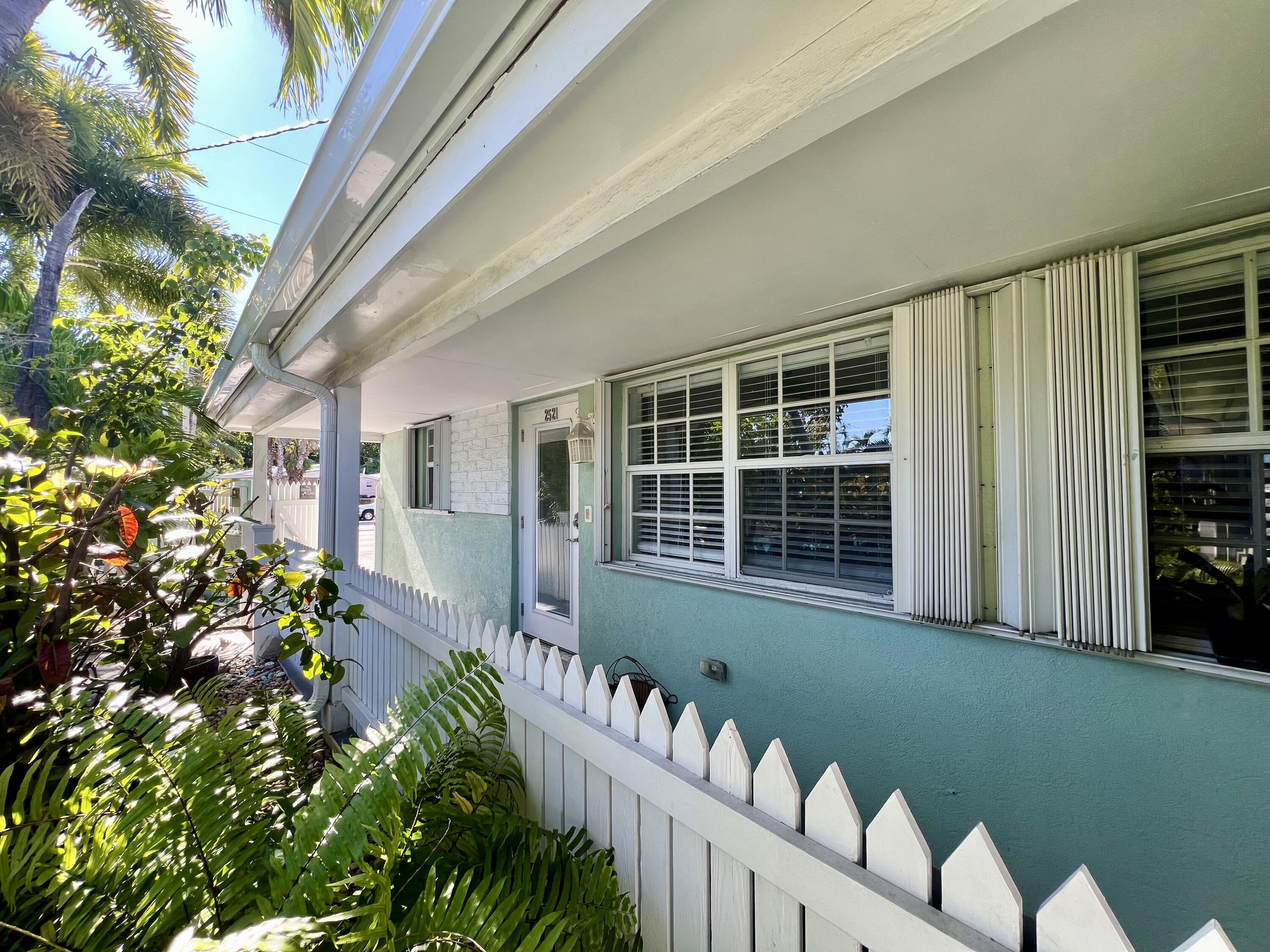 2521 Flagler Avenue, 4 Property Photo