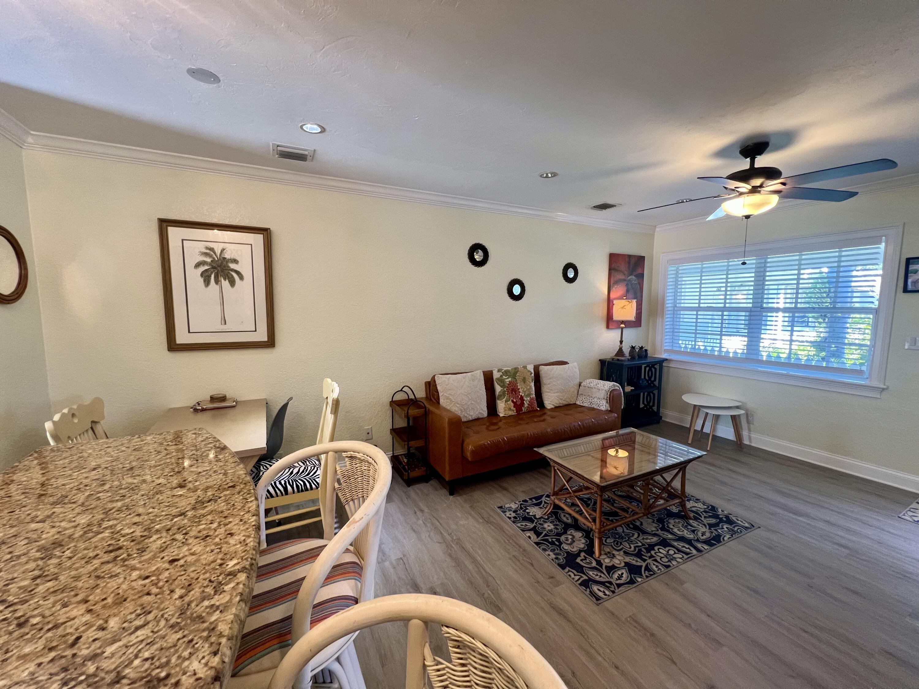 2521 Flagler Avenue, 4 Property Photo 5