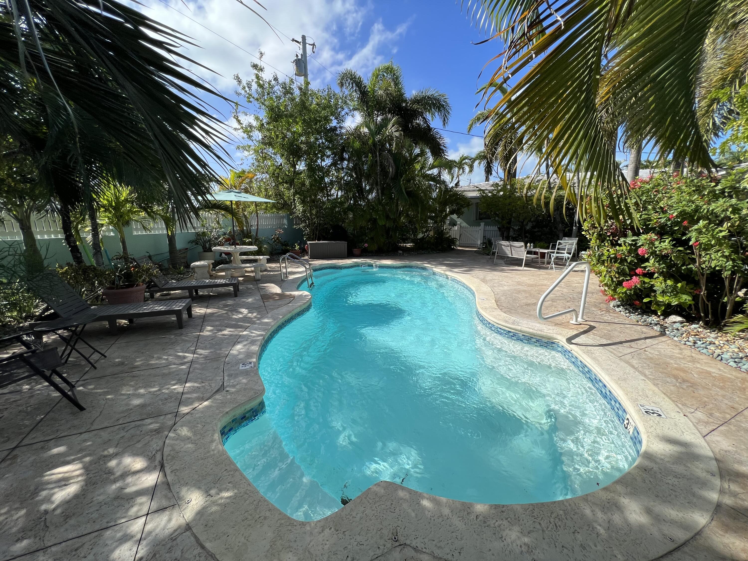 2521 Flagler Avenue, 4 Property Photo 15