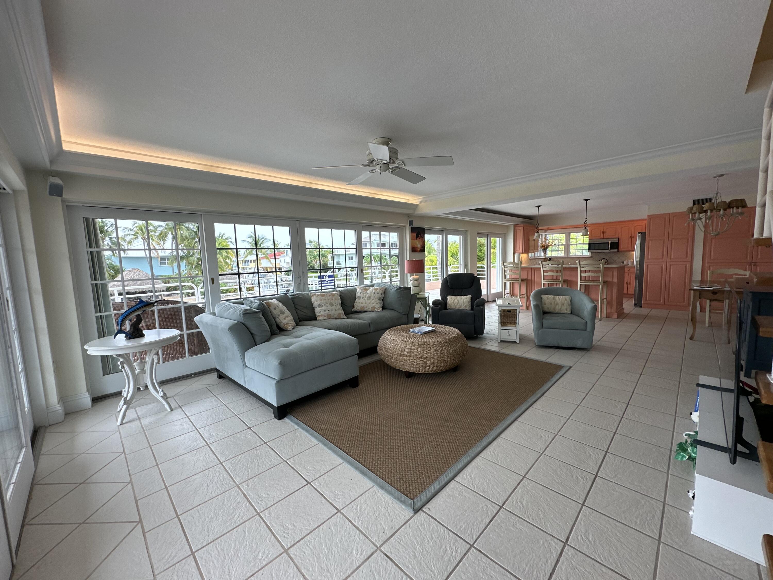 128 W Plaza Del Sol Property Photo 23