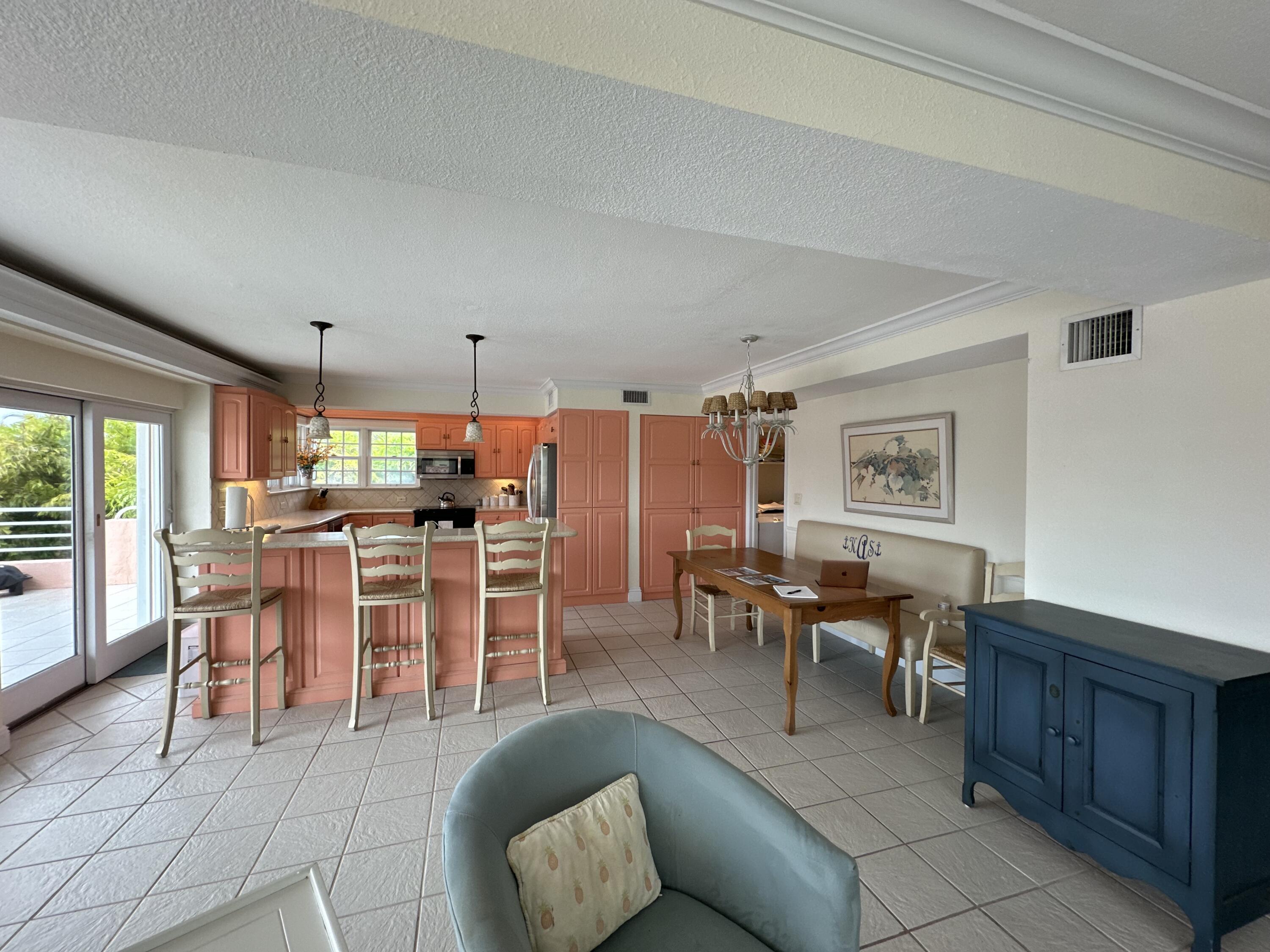 128 W Plaza Del Sol Property Photo 24