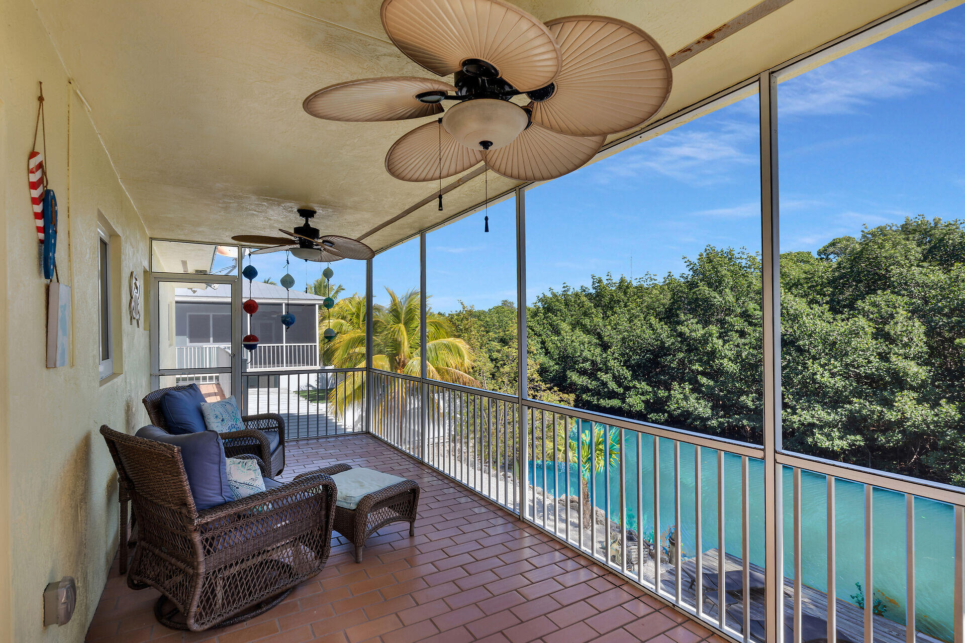 137 Venetian Way Property Photo 3