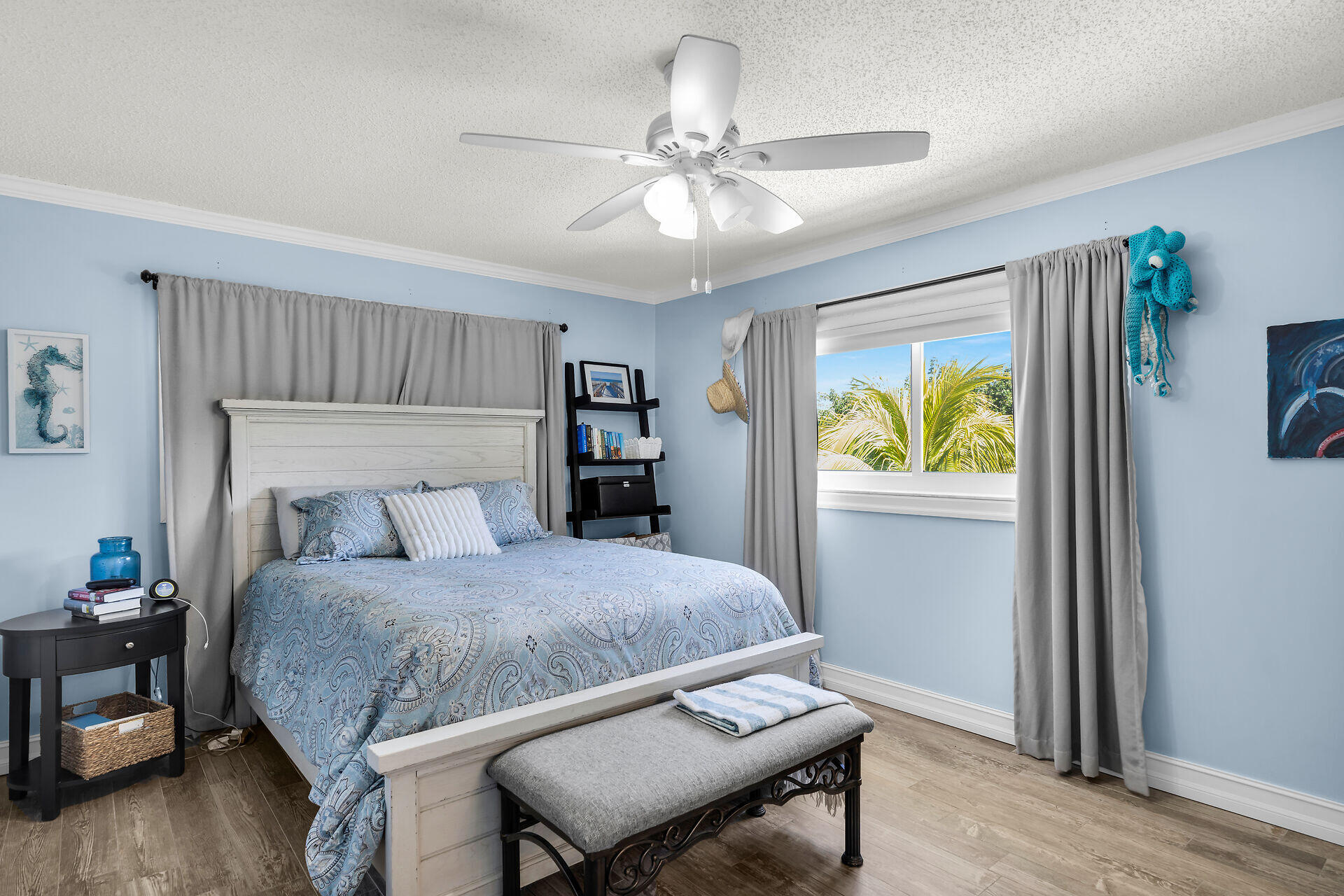 137 Venetian Way Property Photo 11