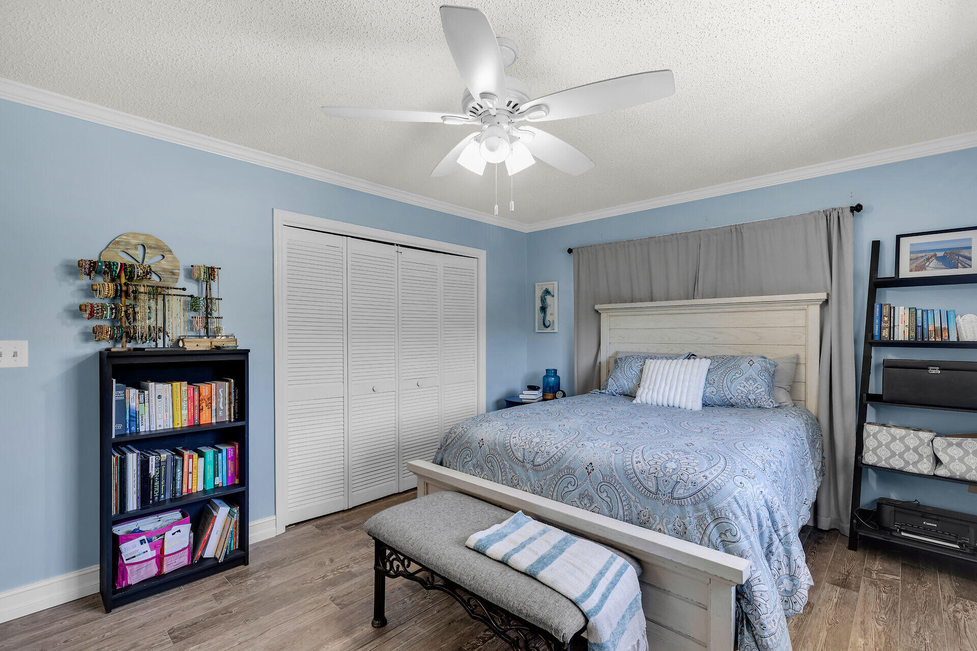 137 Venetian Way Property Photo 12