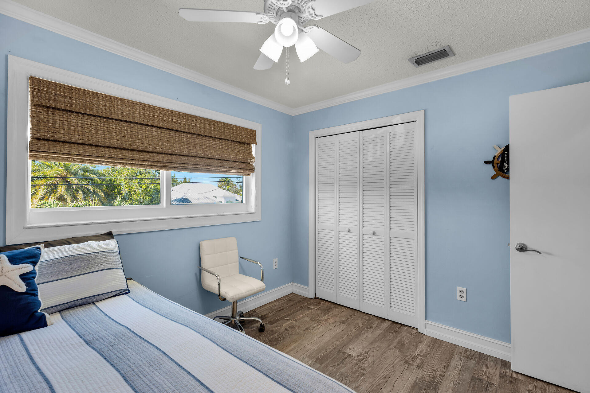 137 Venetian Way Property Photo 16