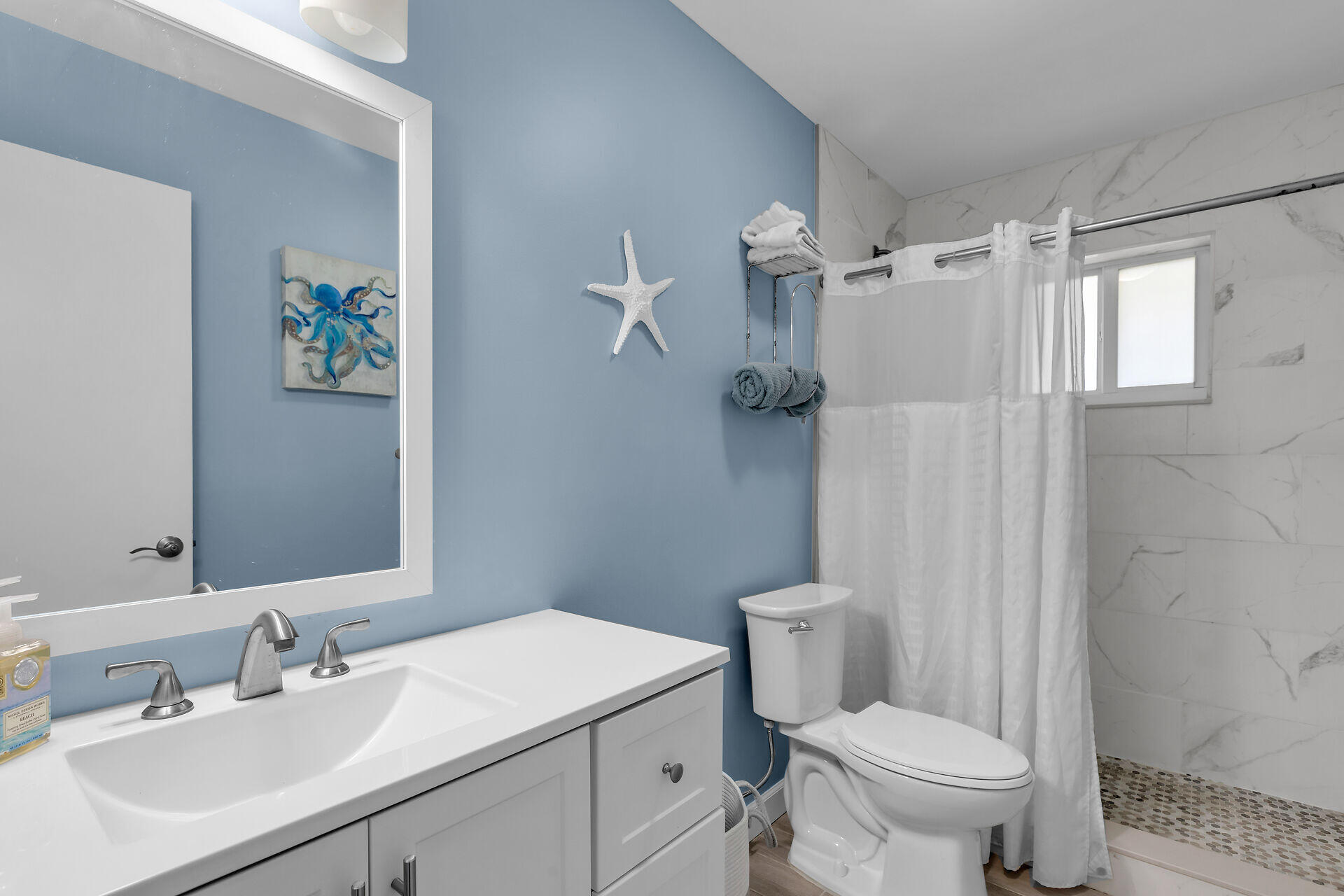 137 Venetian Way Property Photo 20