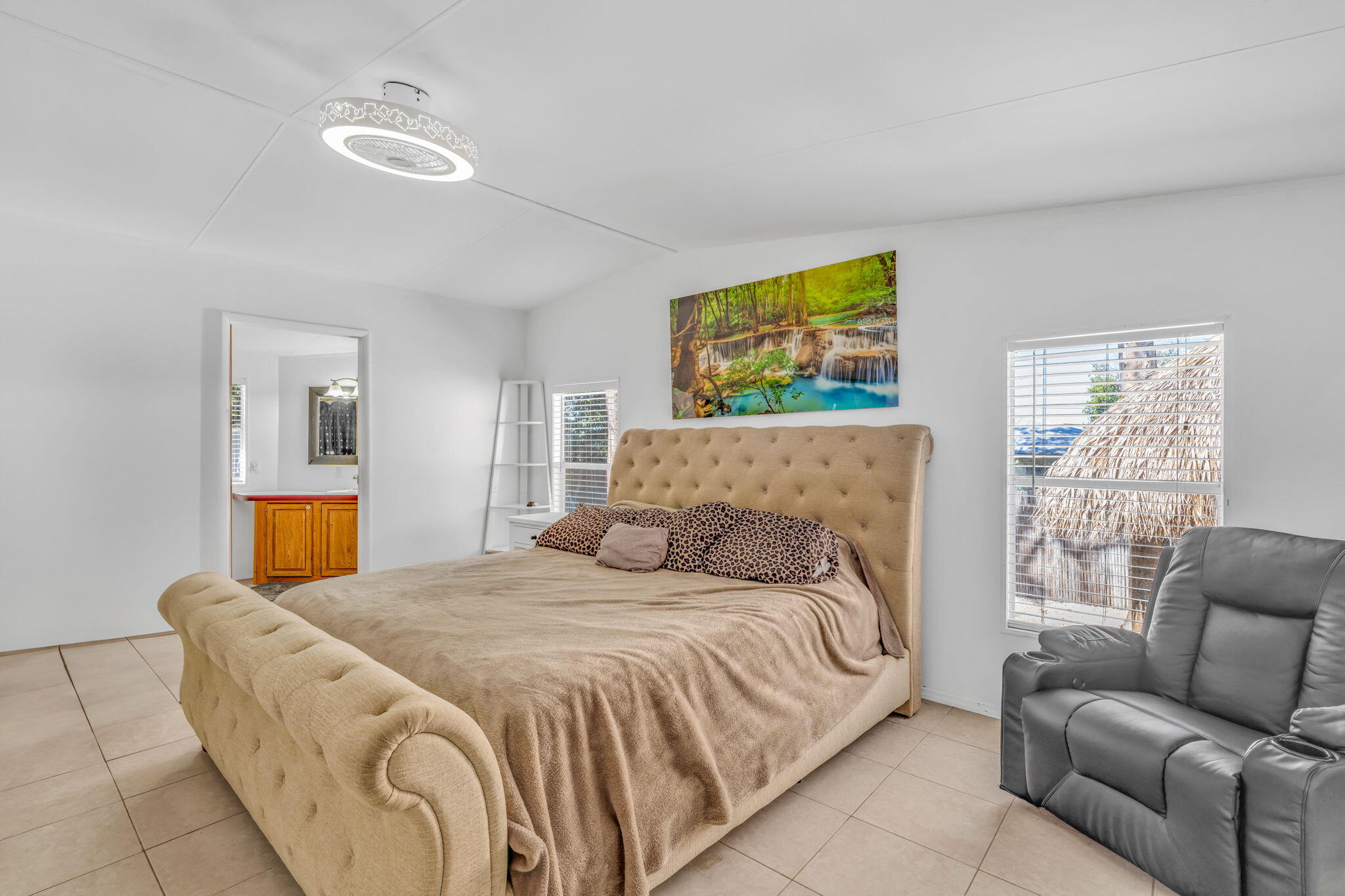 2 Oakwood Avenue Property Photo 20