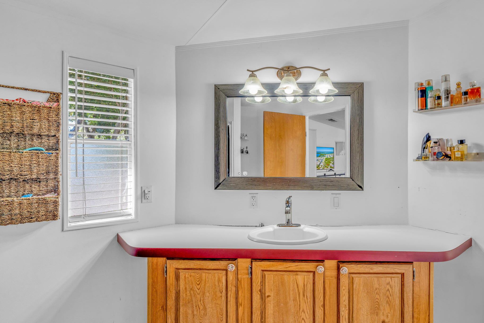 2 Oakwood Avenue Property Photo 22
