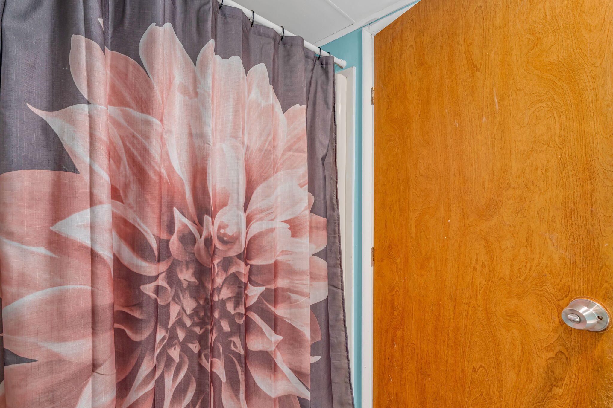 2 Oakwood Avenue Property Photo 27