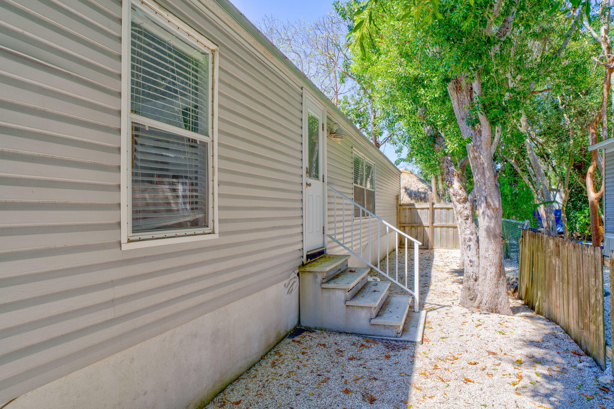 2 Oakwood Avenue Property Photo 34