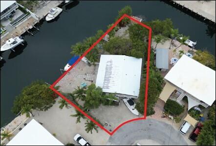 120 Captains Court Property Photo 2