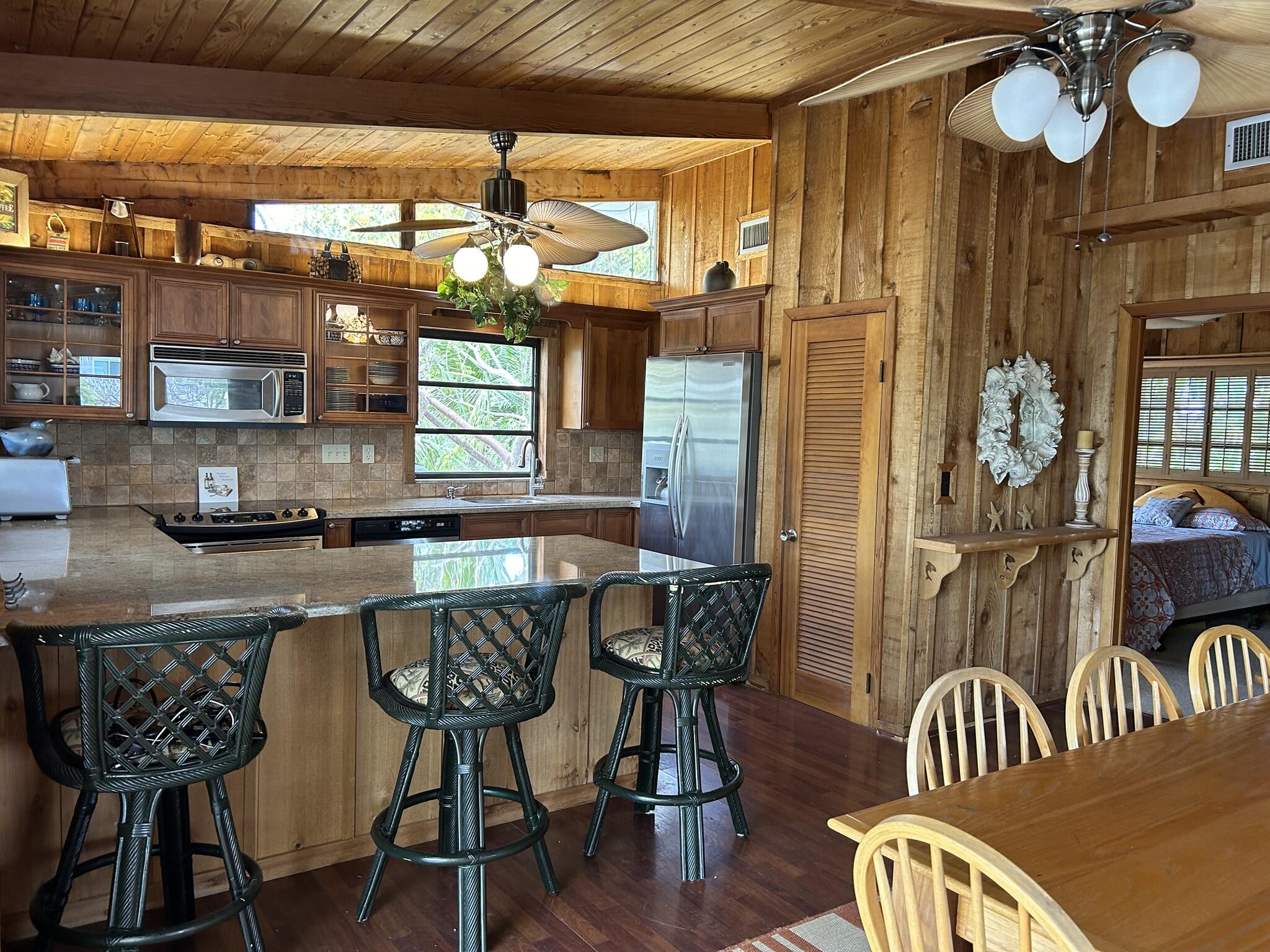 120 Captains Court Property Photo 7