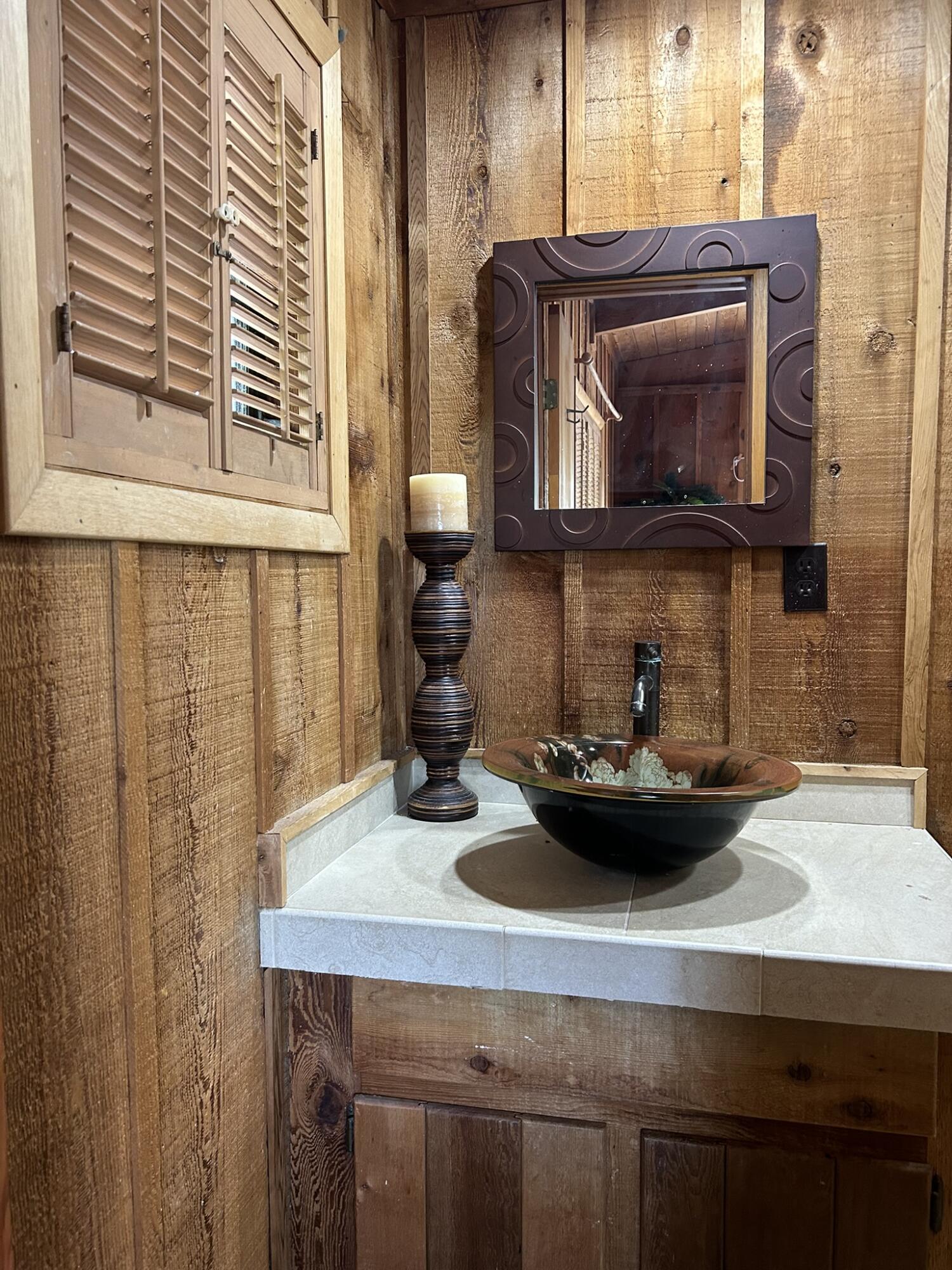 120 Captains Court Property Photo 17