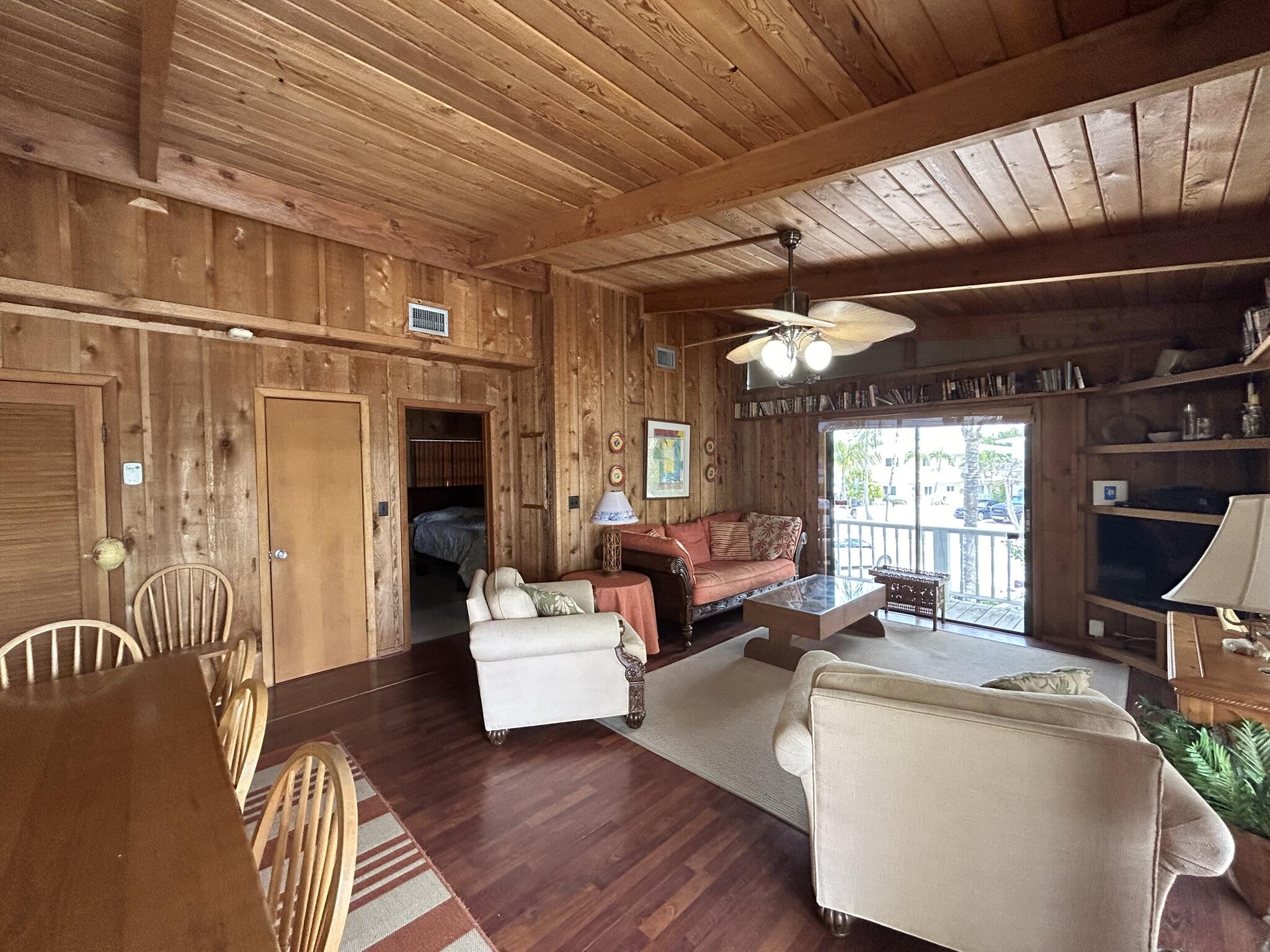 120 Captains Court Property Photo 21