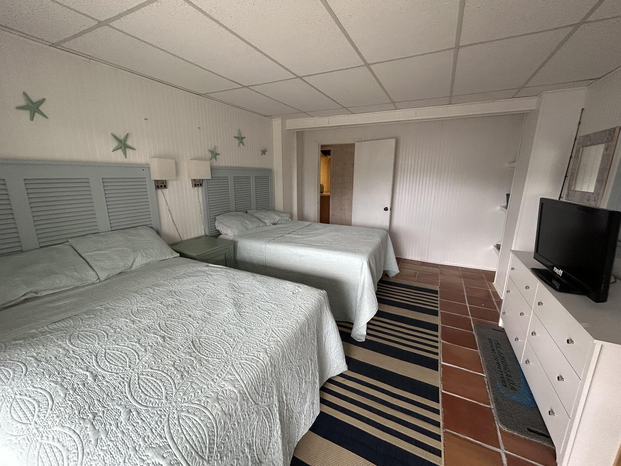 120 Captains Court Property Photo 30