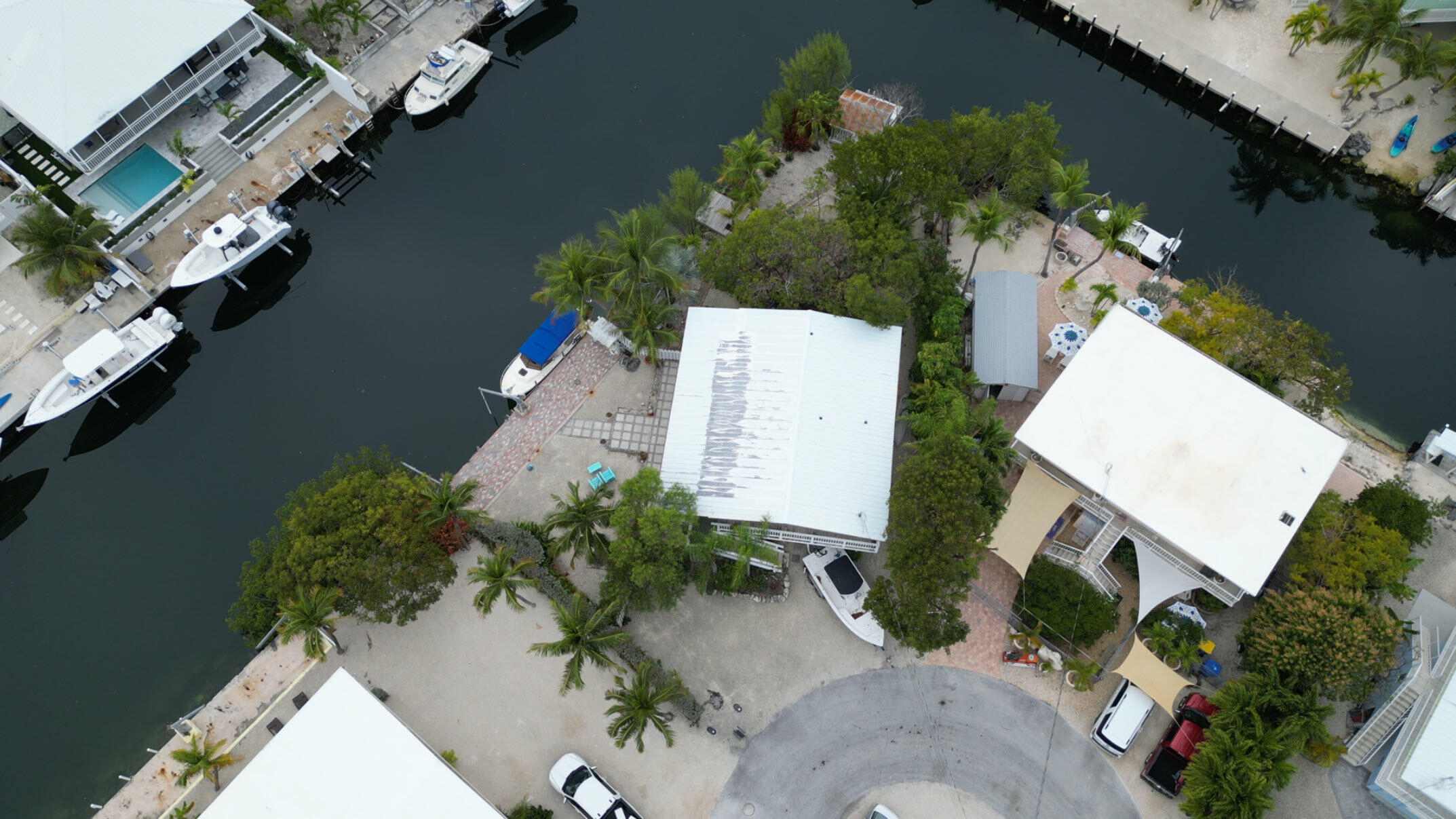 120 Captains Court Property Photo 42