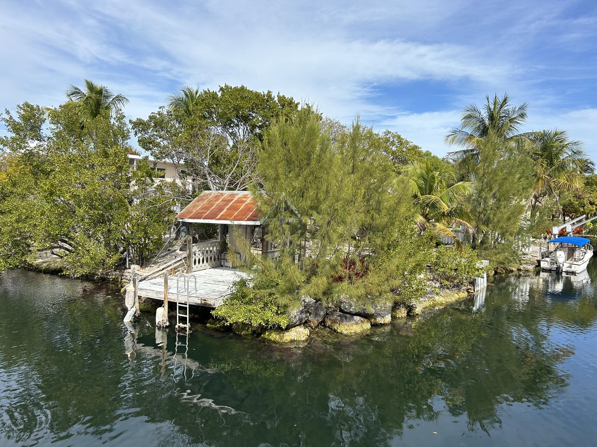 120 Captains Court Property Photo 47