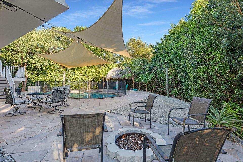 158 Coconut Row Property Photo 6