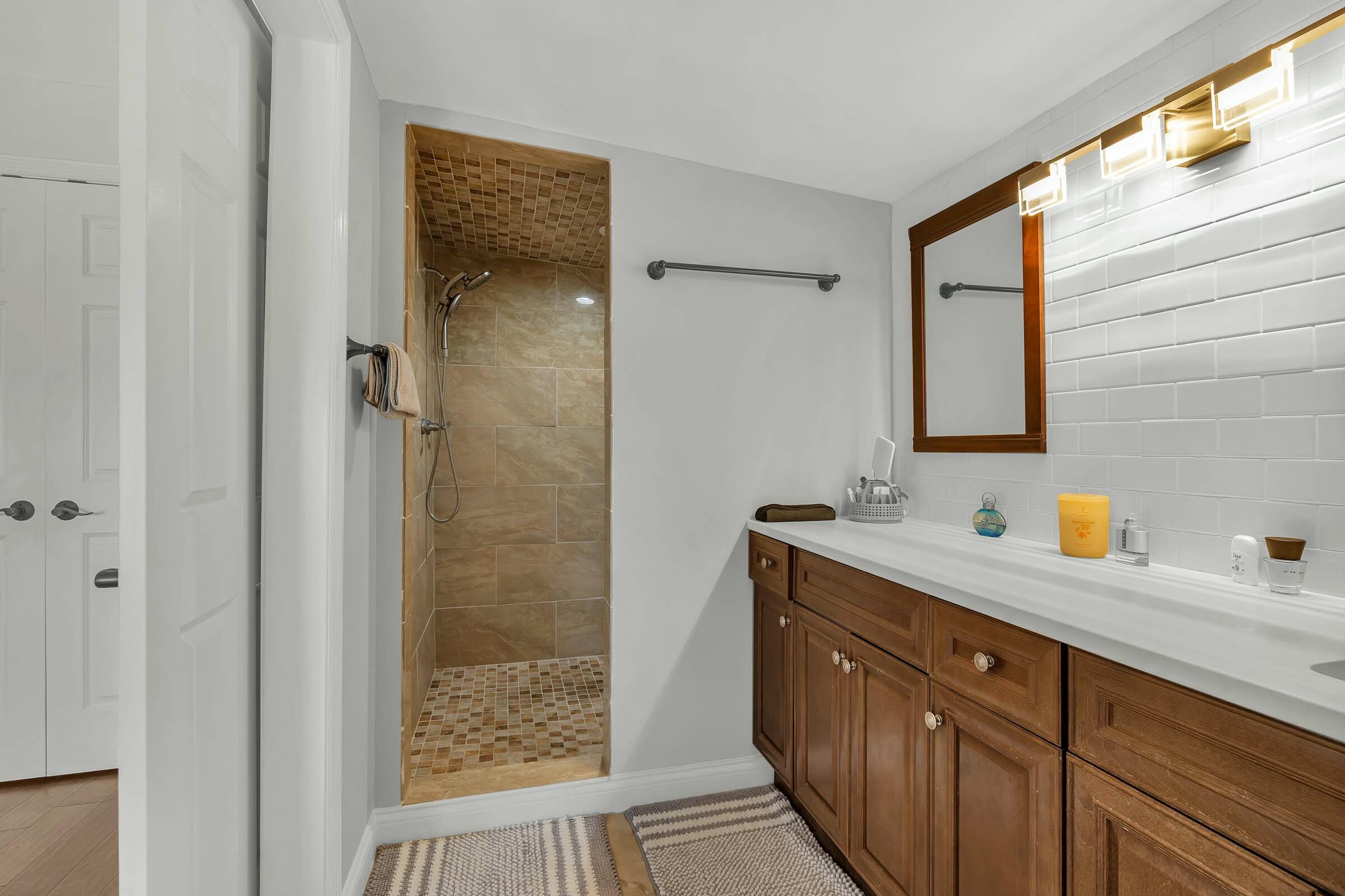 320 5th Street Property Photo 38