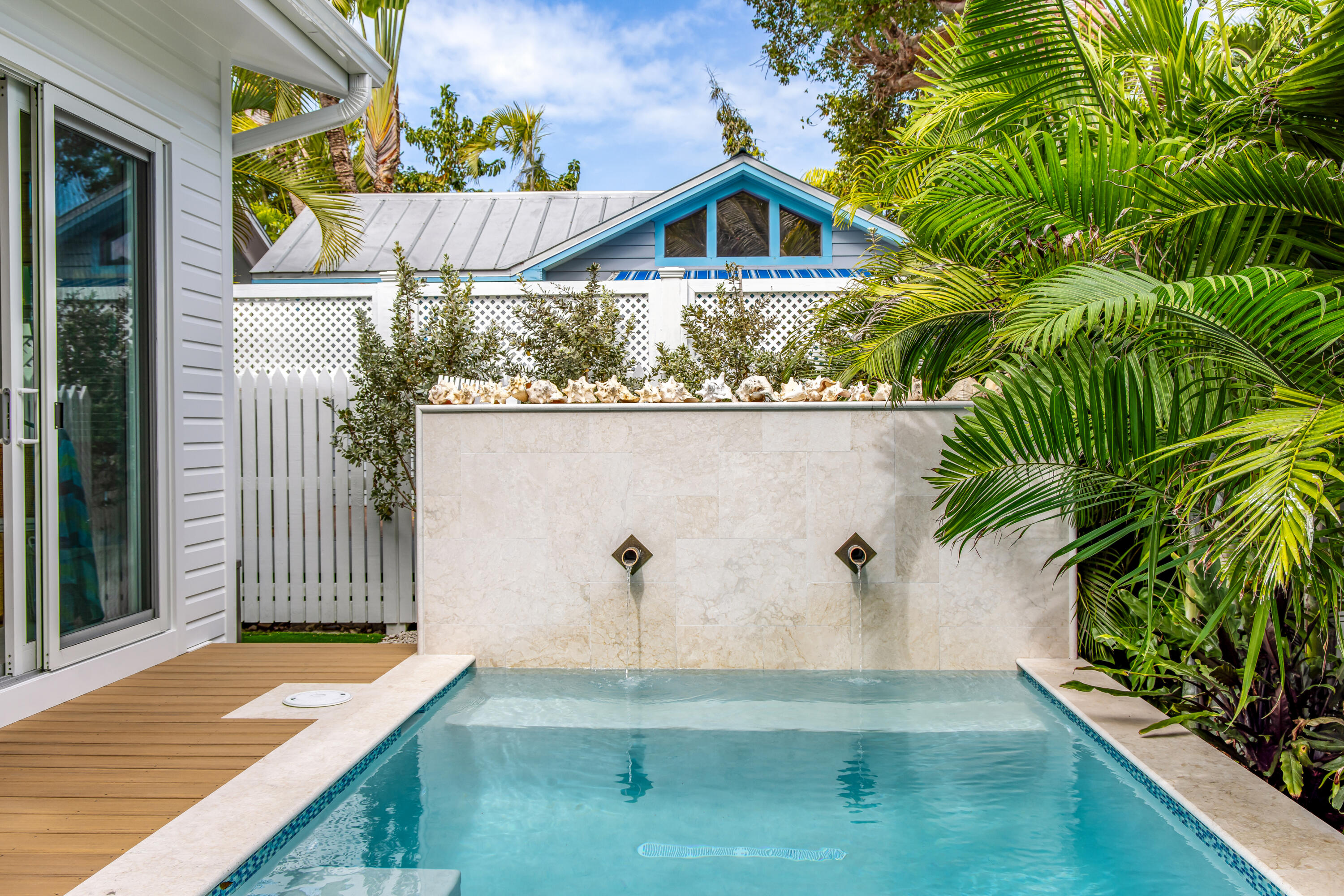 1309 Royal Street Property Photo 4