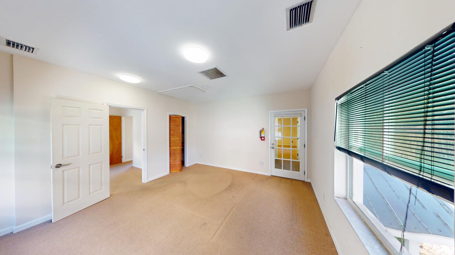 3154 Northside Drive, M Property Photo 3