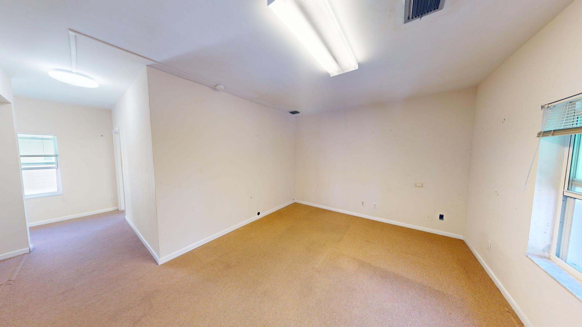 3154 Northside Drive, M Property Photo 13