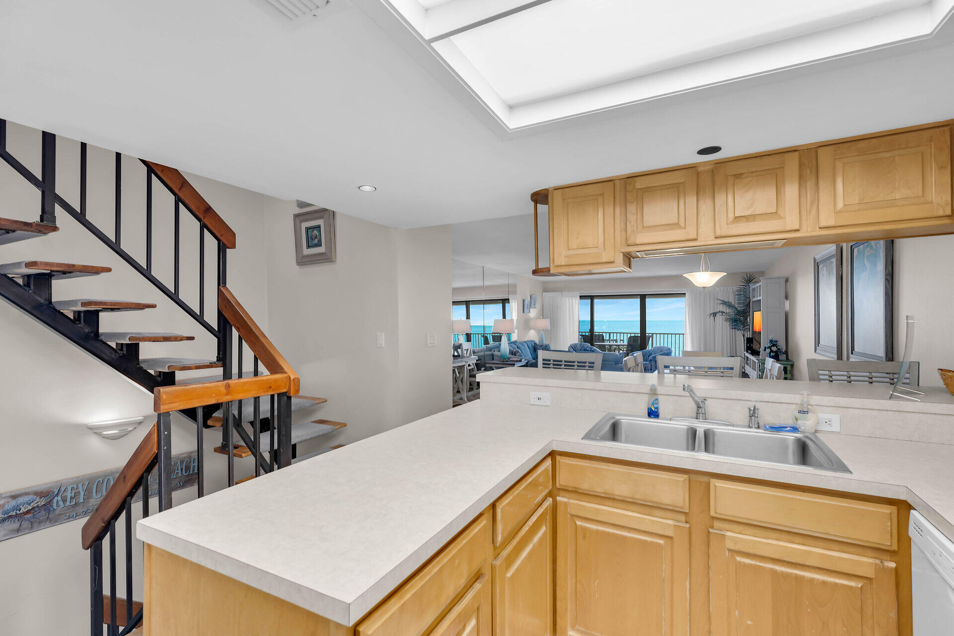 1133 W Ocean Drive, 5 Property Photo 15