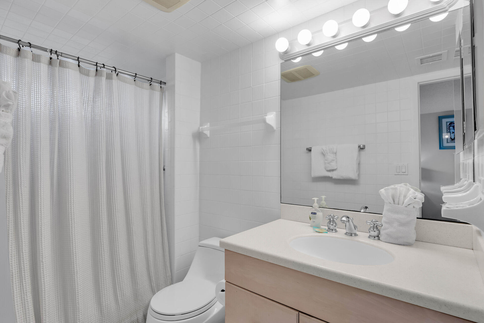 1133 W Ocean Drive, 5 Property Photo 33