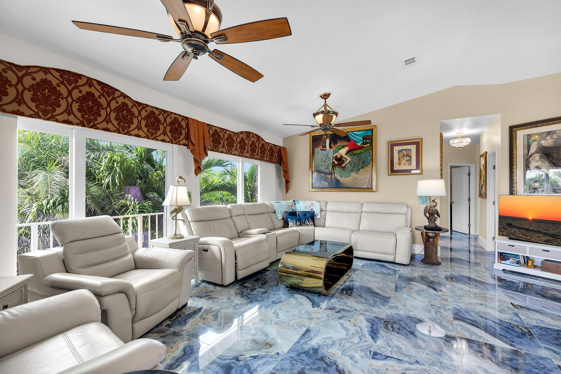 901 W 63rd Street Ocean Street Property Photo 11