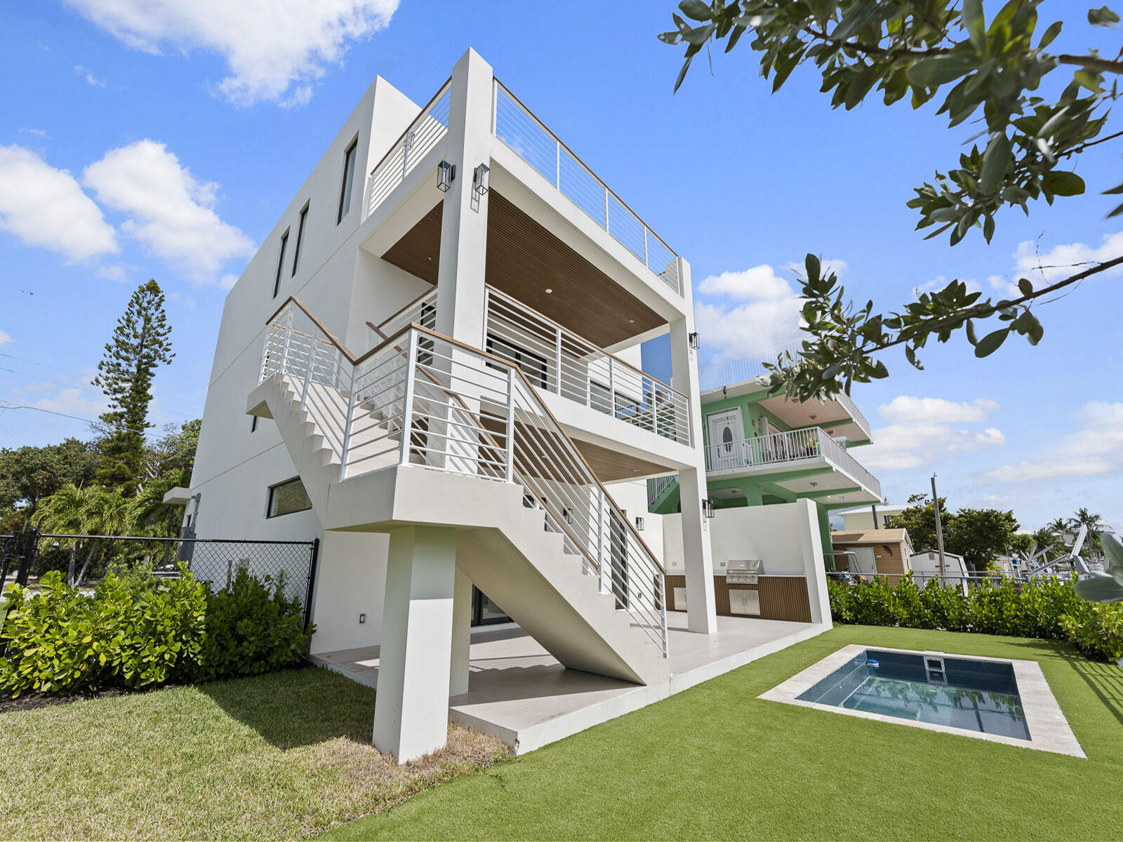 124 Orchid Street Property Photo