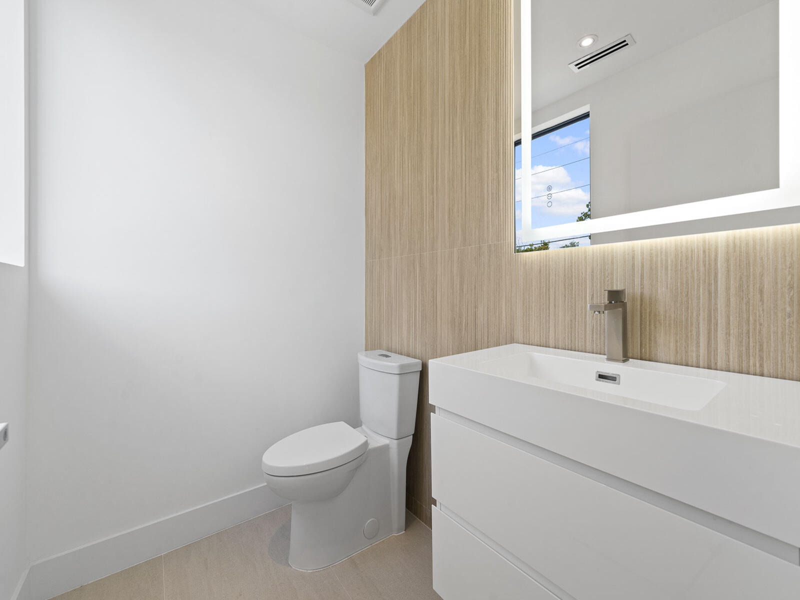 124 Orchid Street Property Photo 11