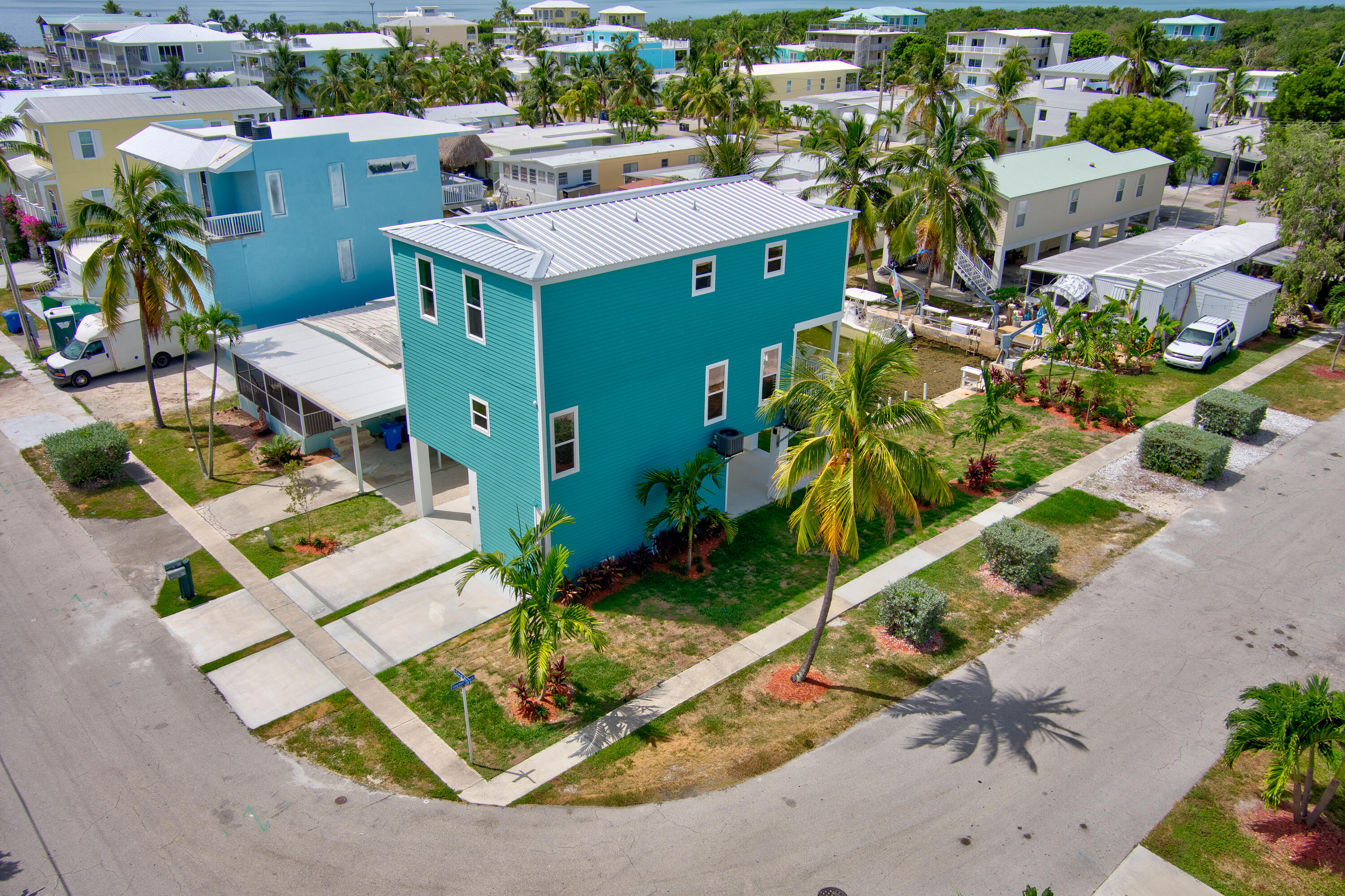 80 Coral Way Property Photo 9