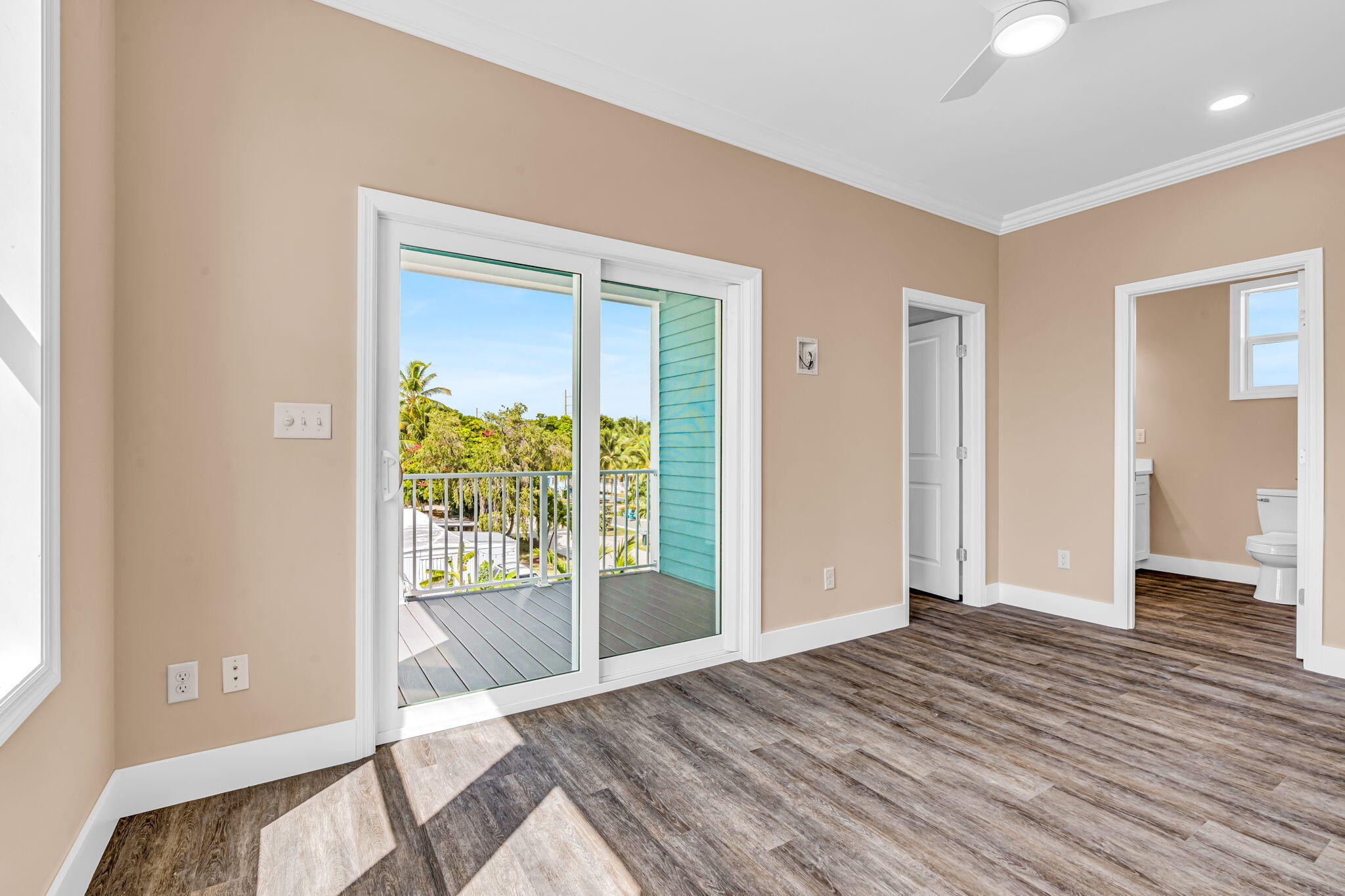 80 Coral Way Property Photo 38