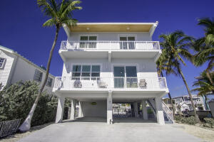 1140 92nd Street Property Photo 2