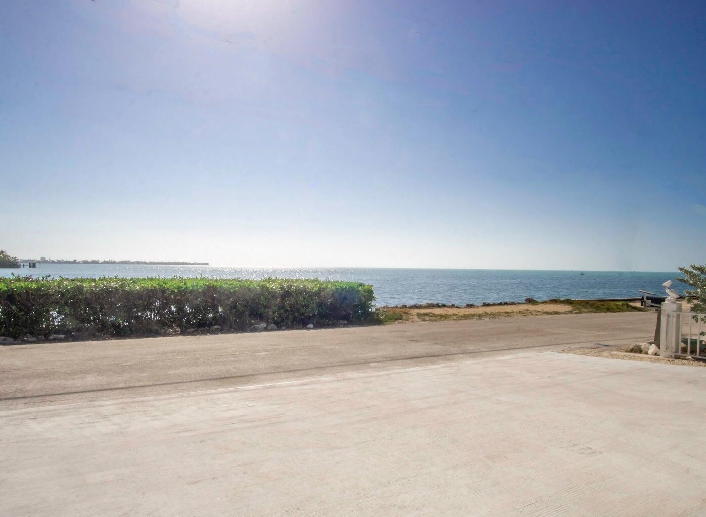 1140 92nd Street Property Photo 9