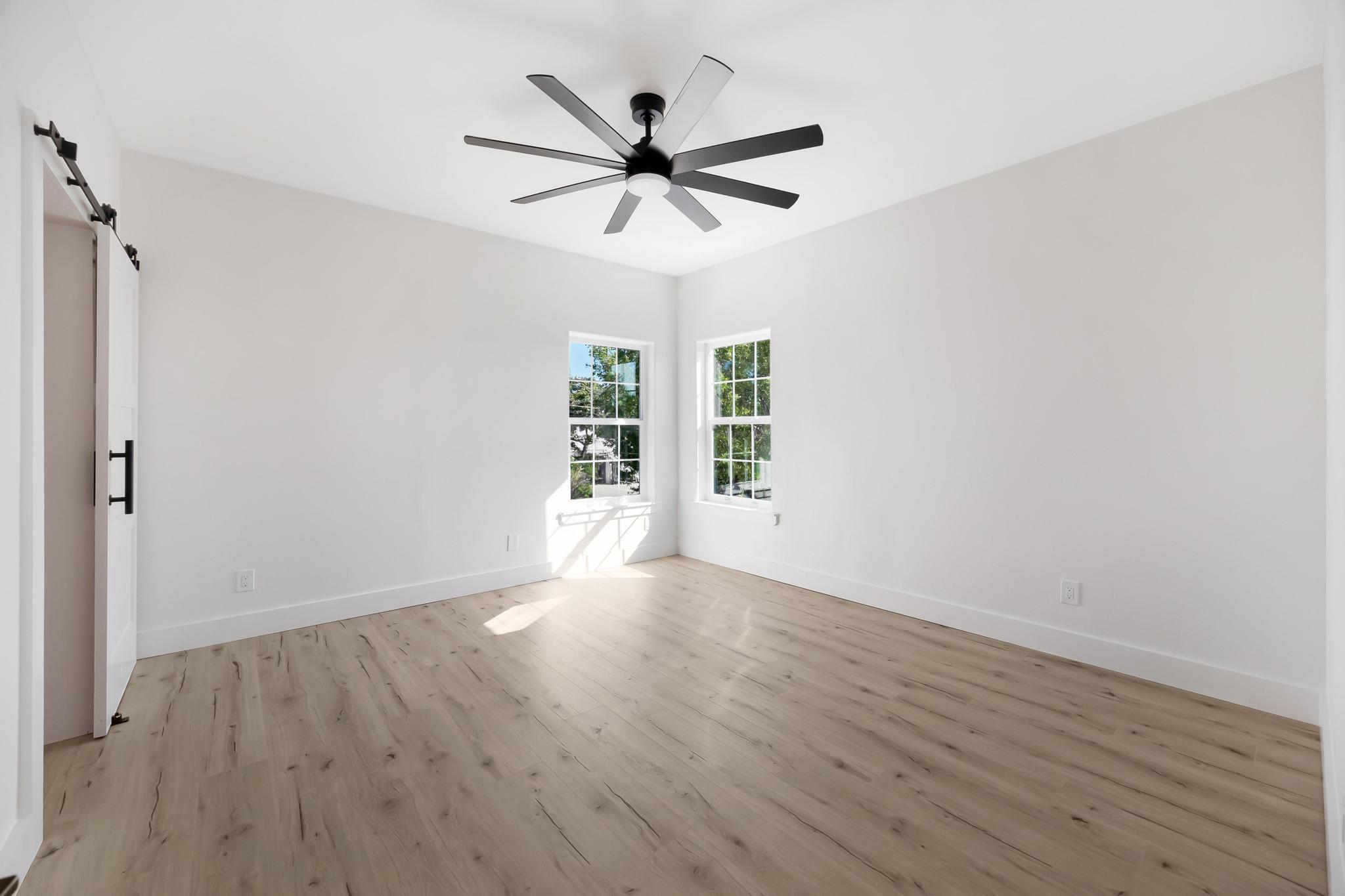 22922 Blackbeard Lane Property Photo 7