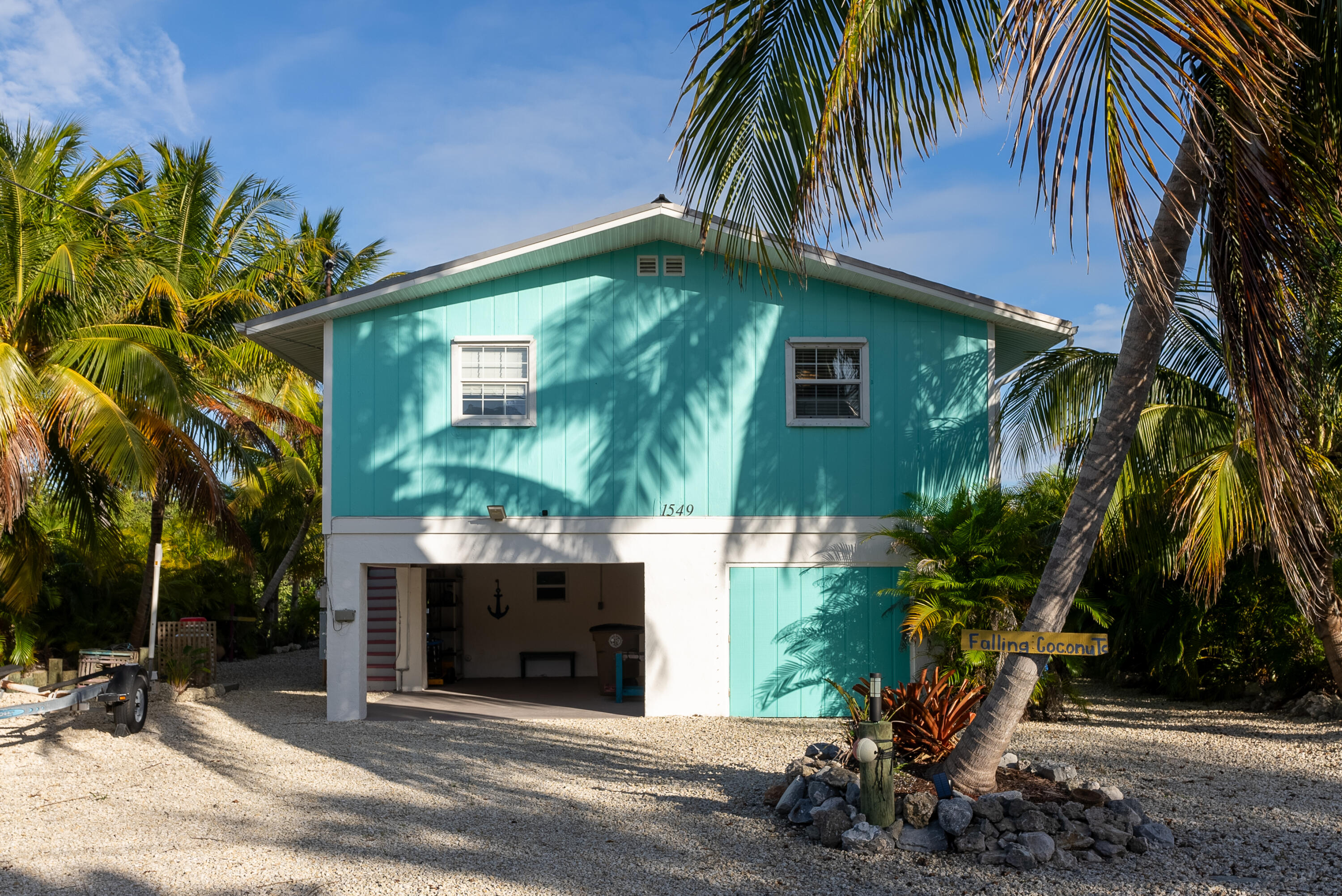 1549 Pandorea Lane Property Photo 4