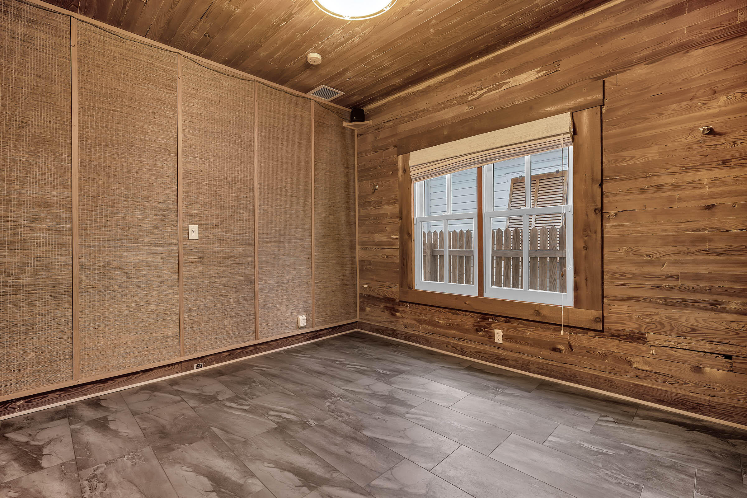 627 Whitehead Street Property Photo 10