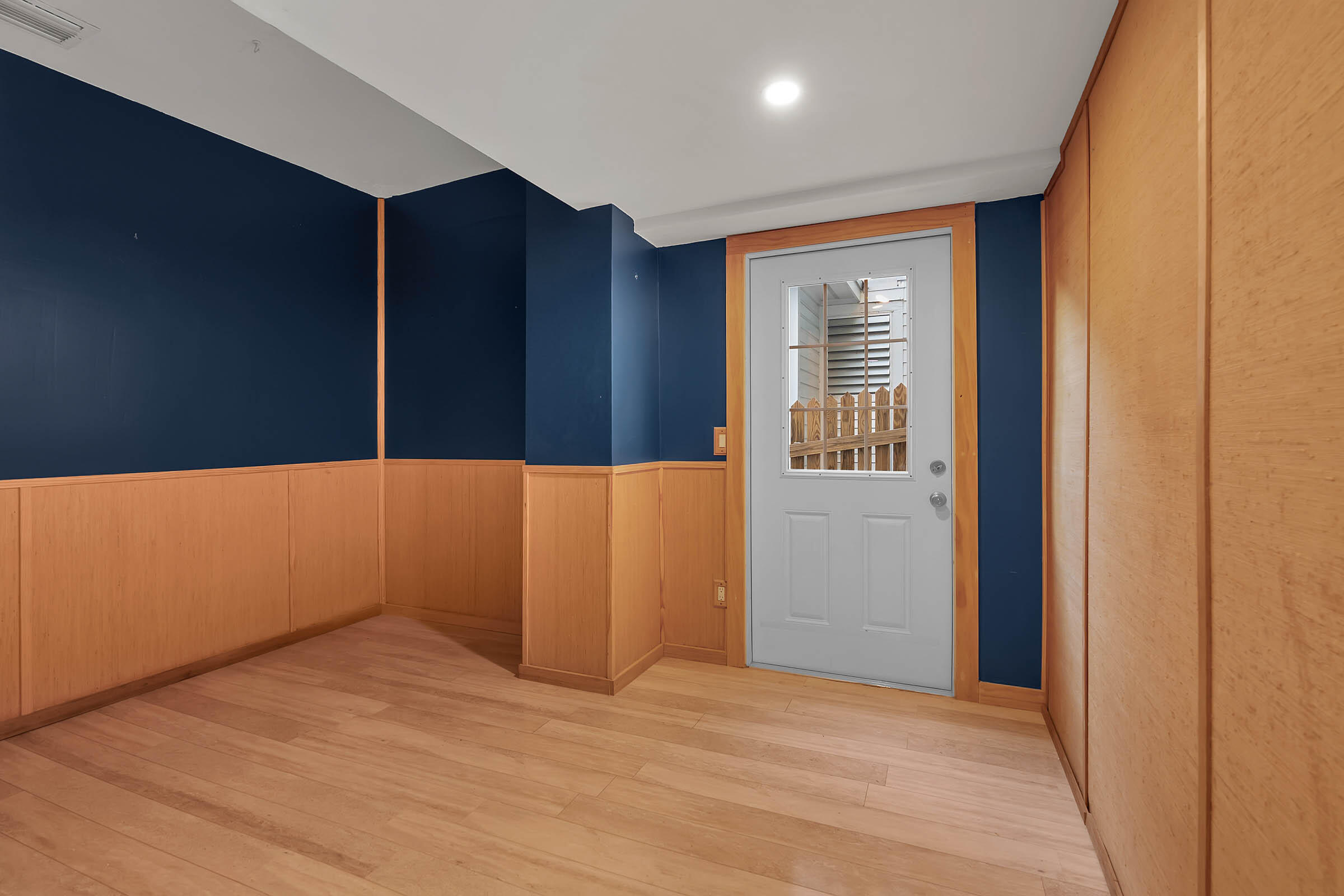 627 Whitehead Street Property Photo 13