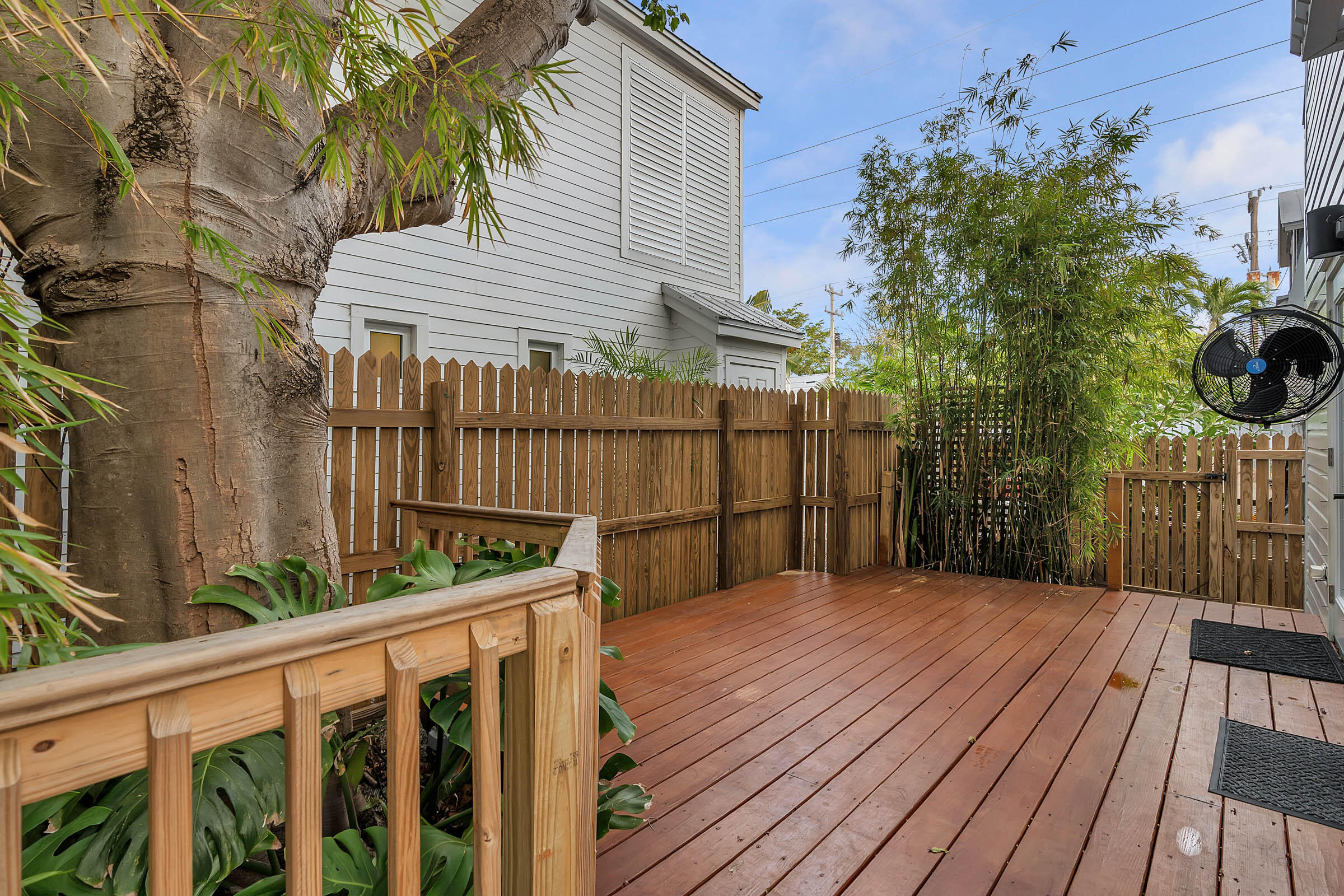 627 Whitehead Street Property Photo 23