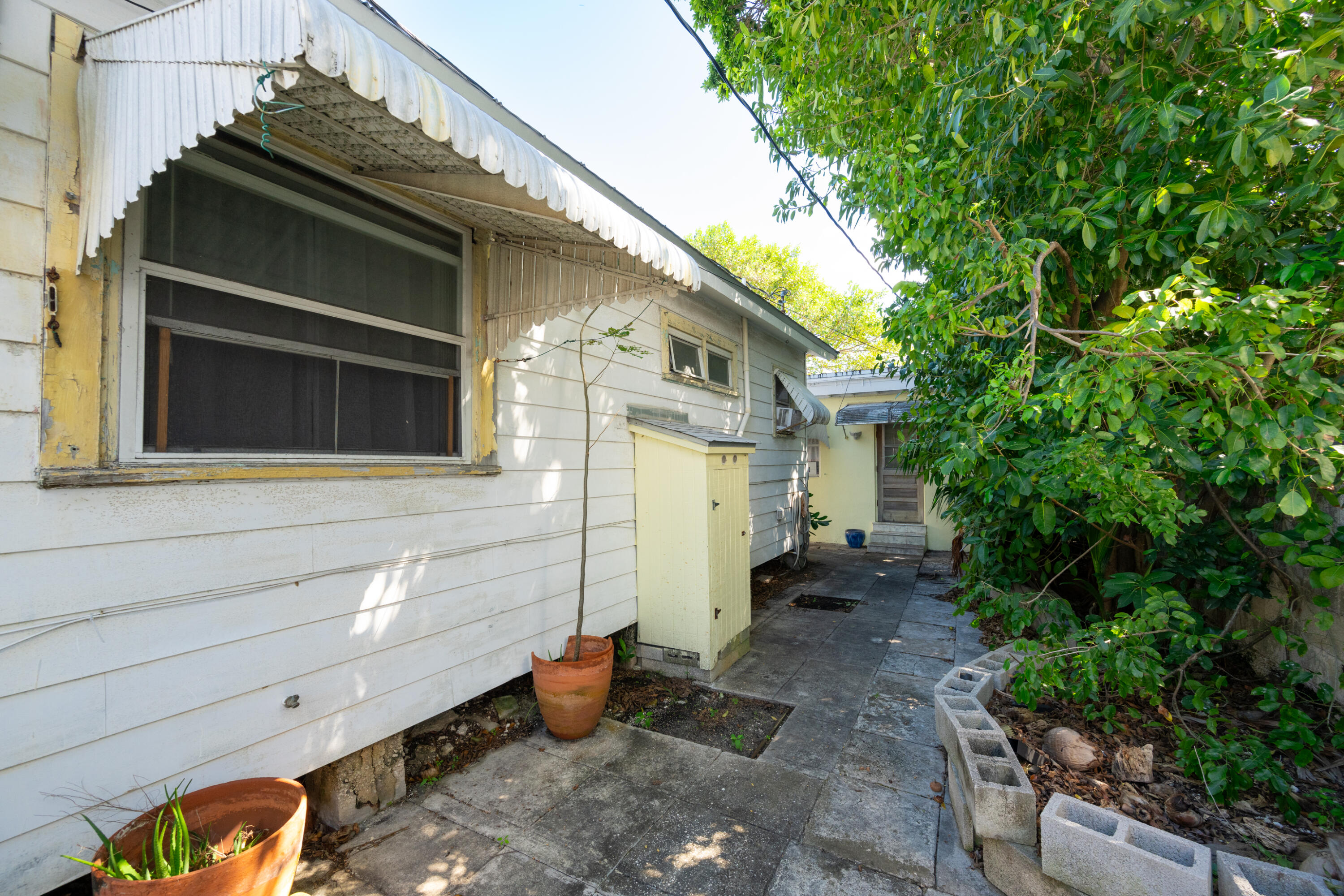 2418 Patterson Avenue Property Photo 5