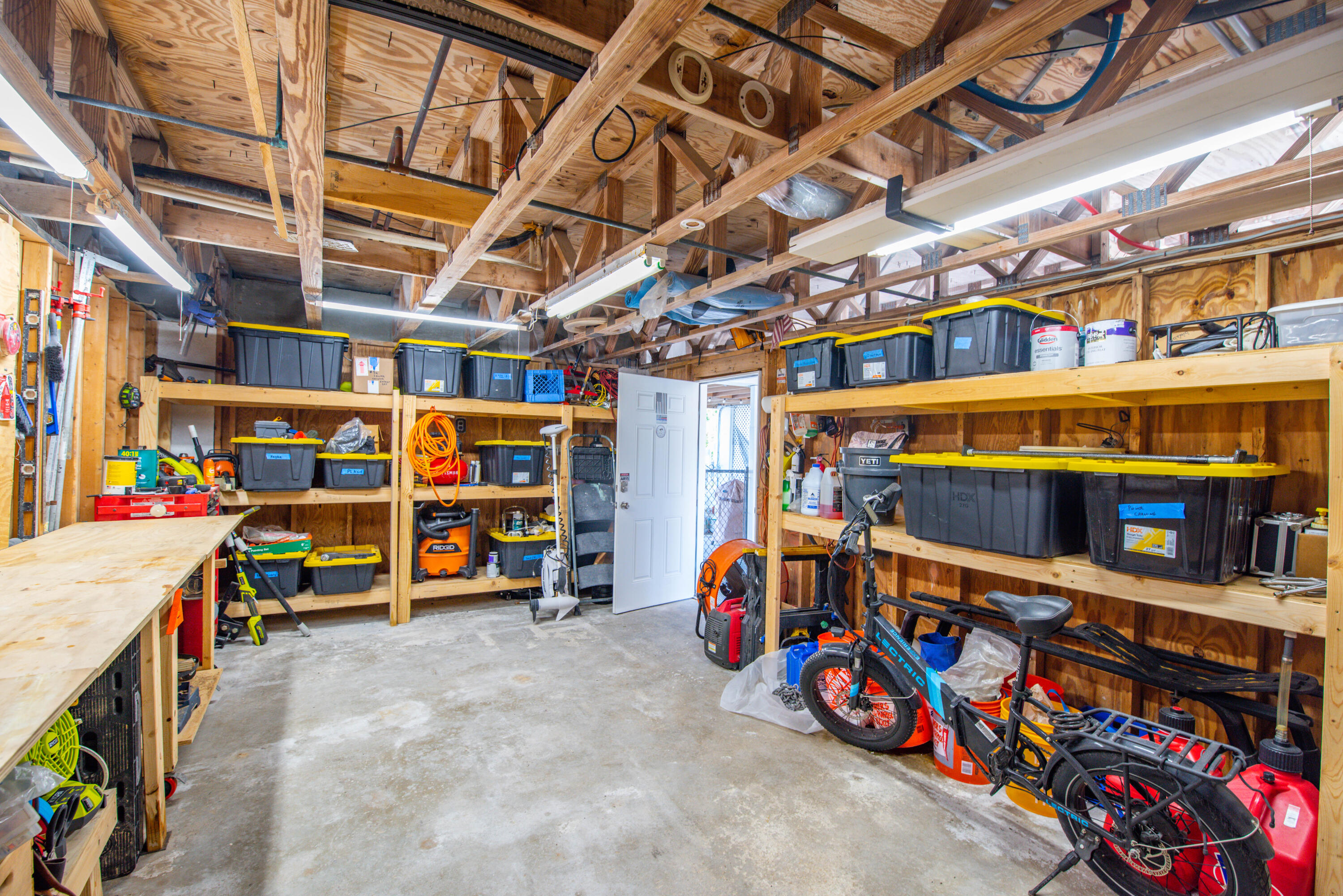 1107 Hawksbill Lane Property Photo 28