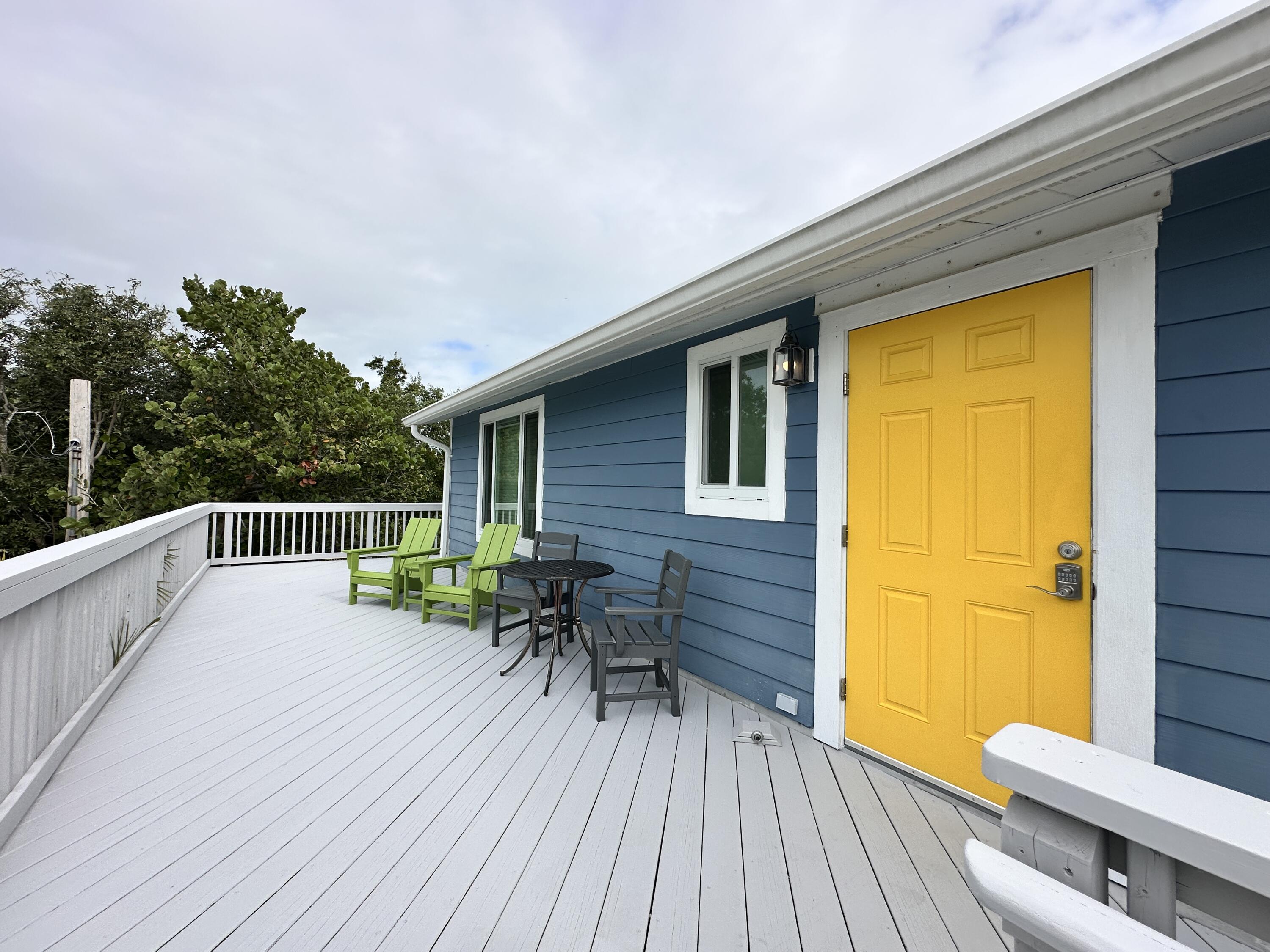 3715 Pine Street Property Photo 4