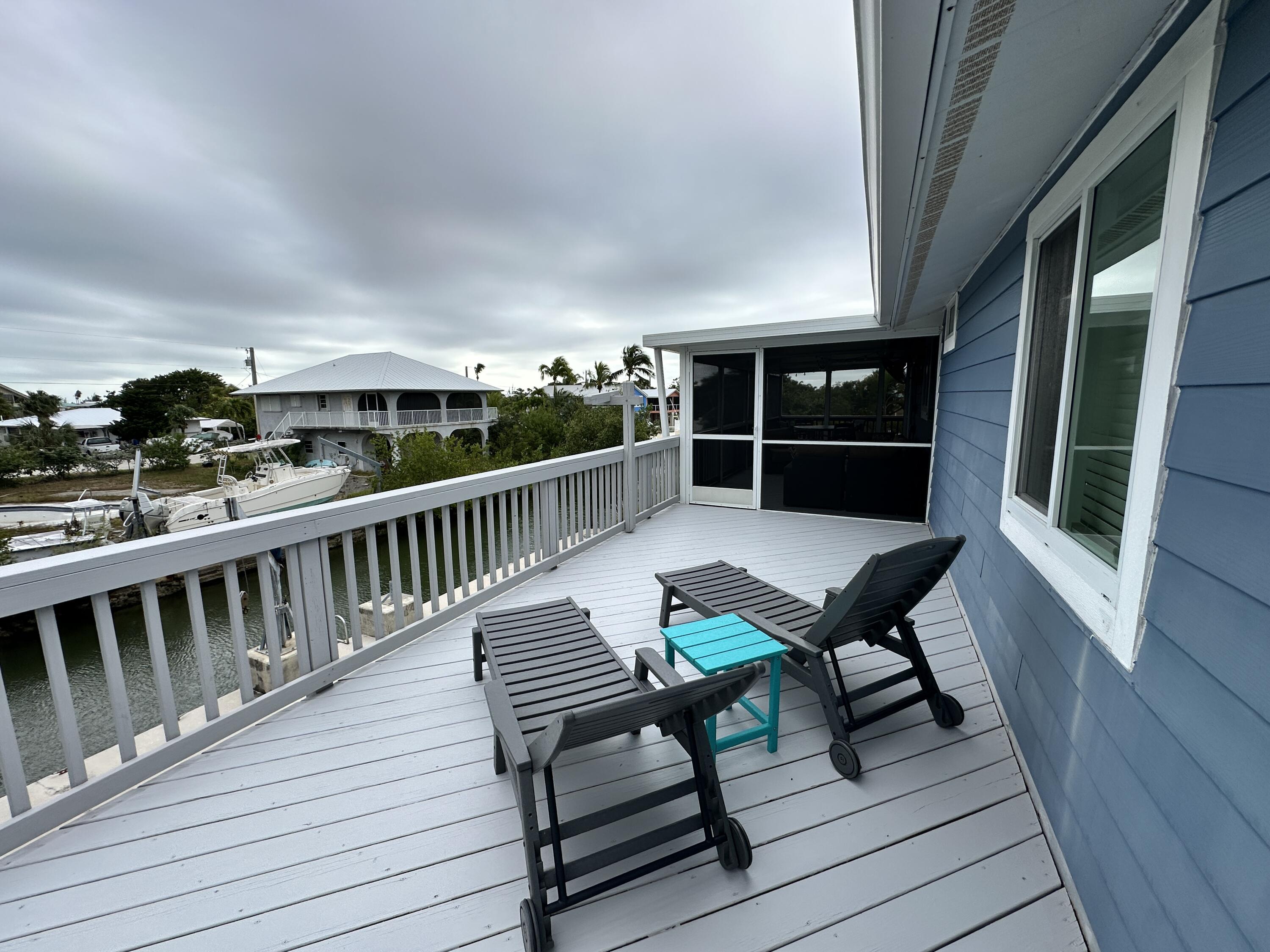 3715 Pine Street Property Photo 8