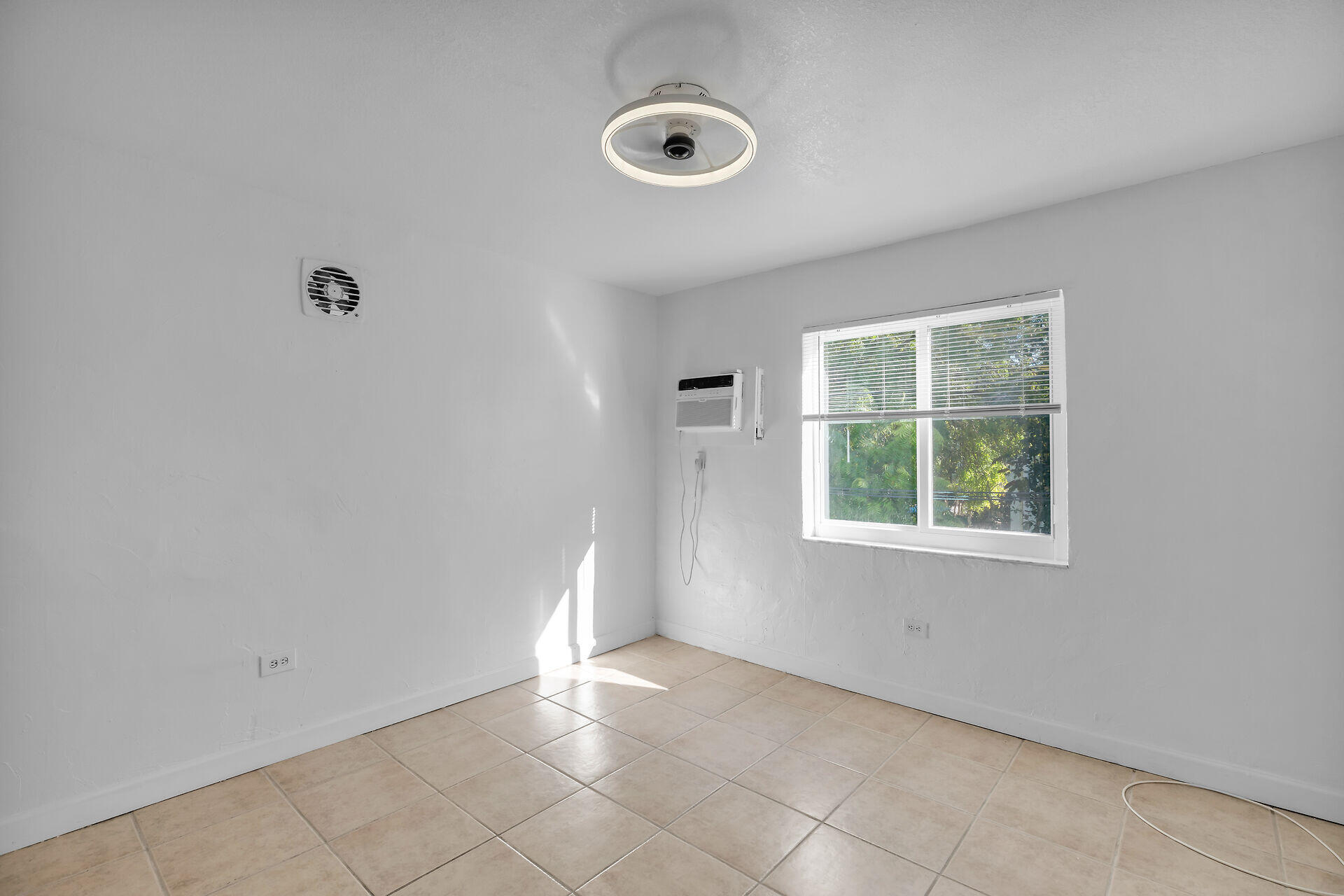 185 Dove Lake Drive Property Photo 31