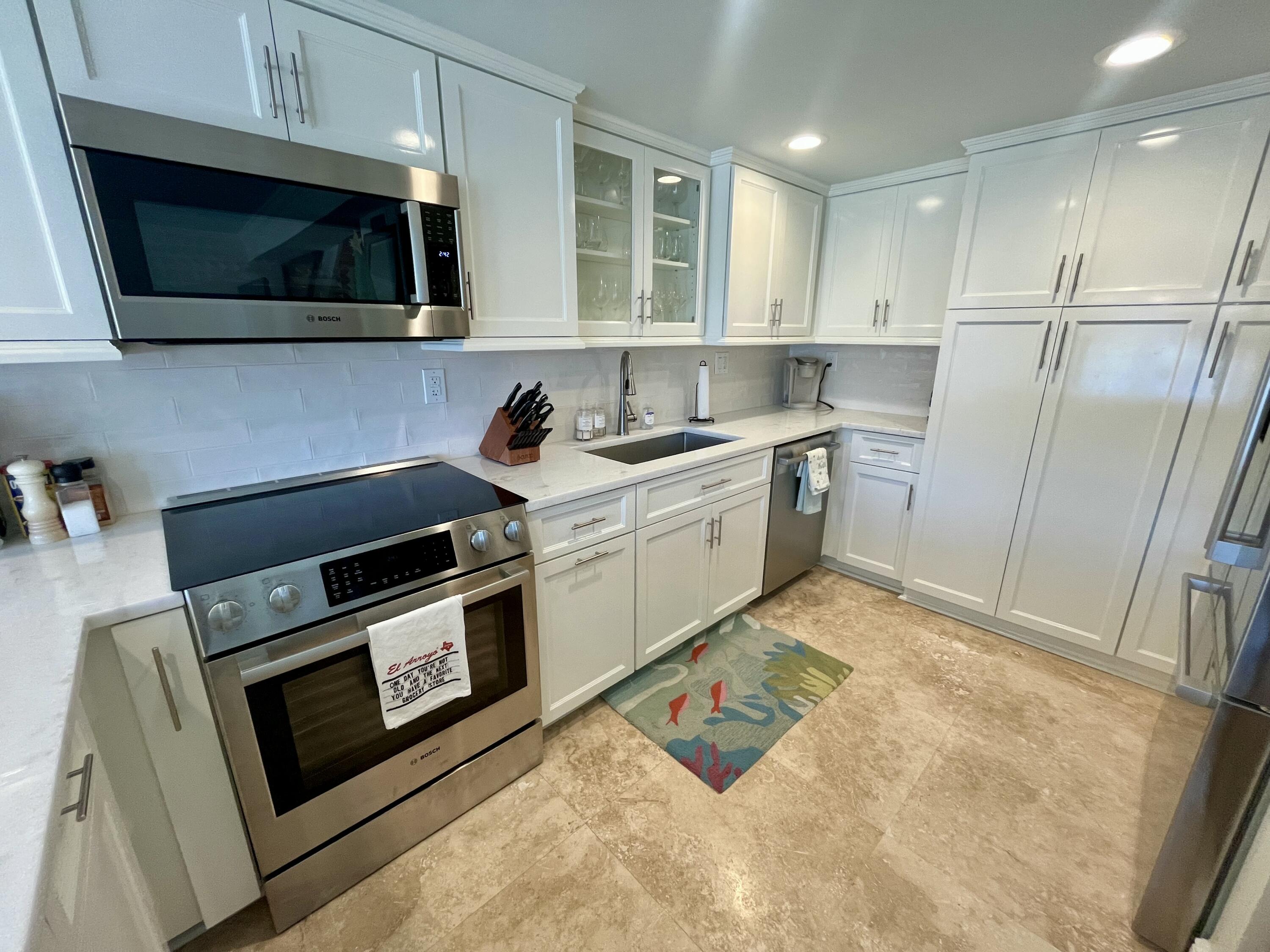 1501 Ocean Bay Drive, B7 Property Photo 21