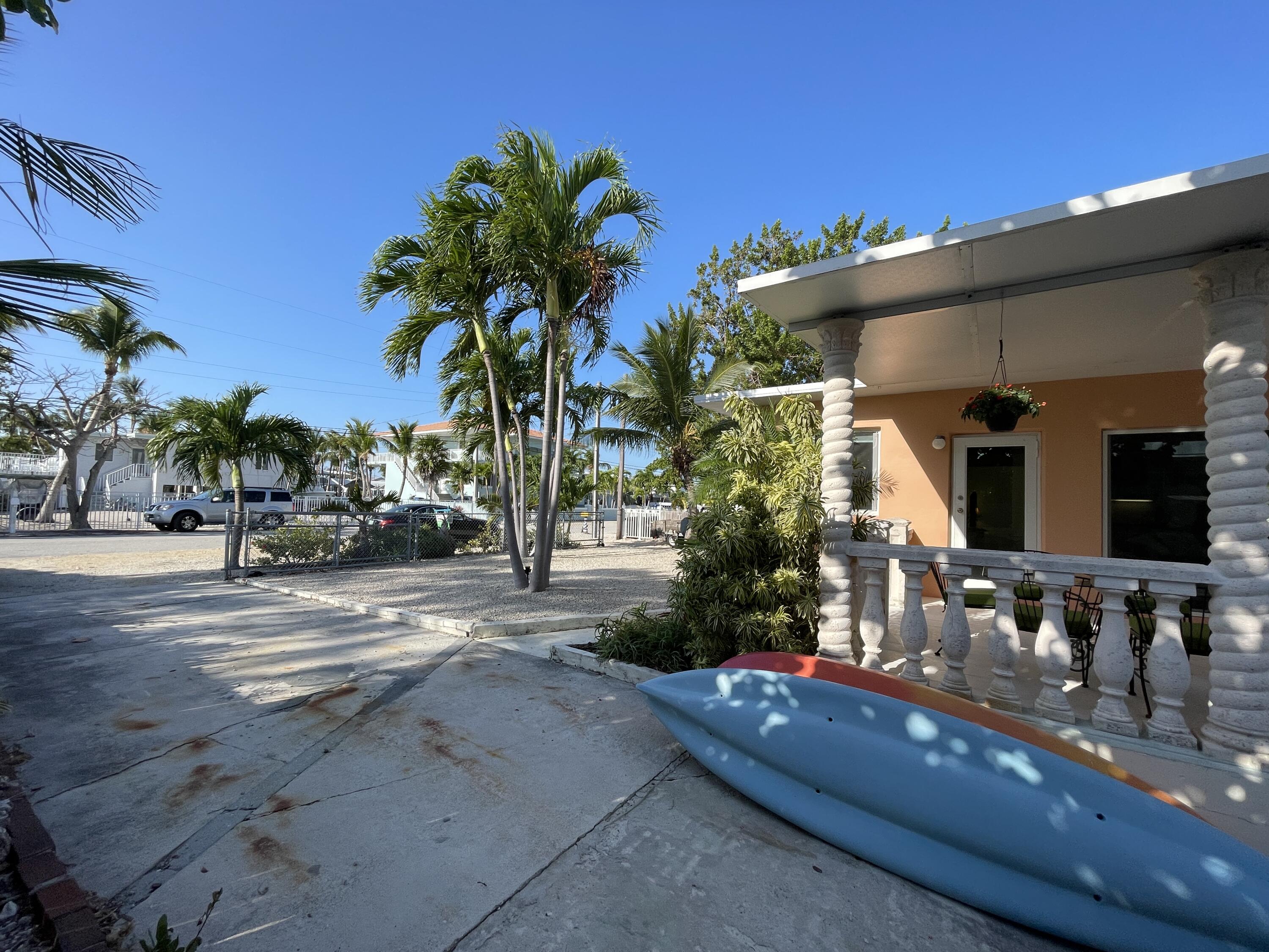 64 Seagate Boulevard Property Photo 4